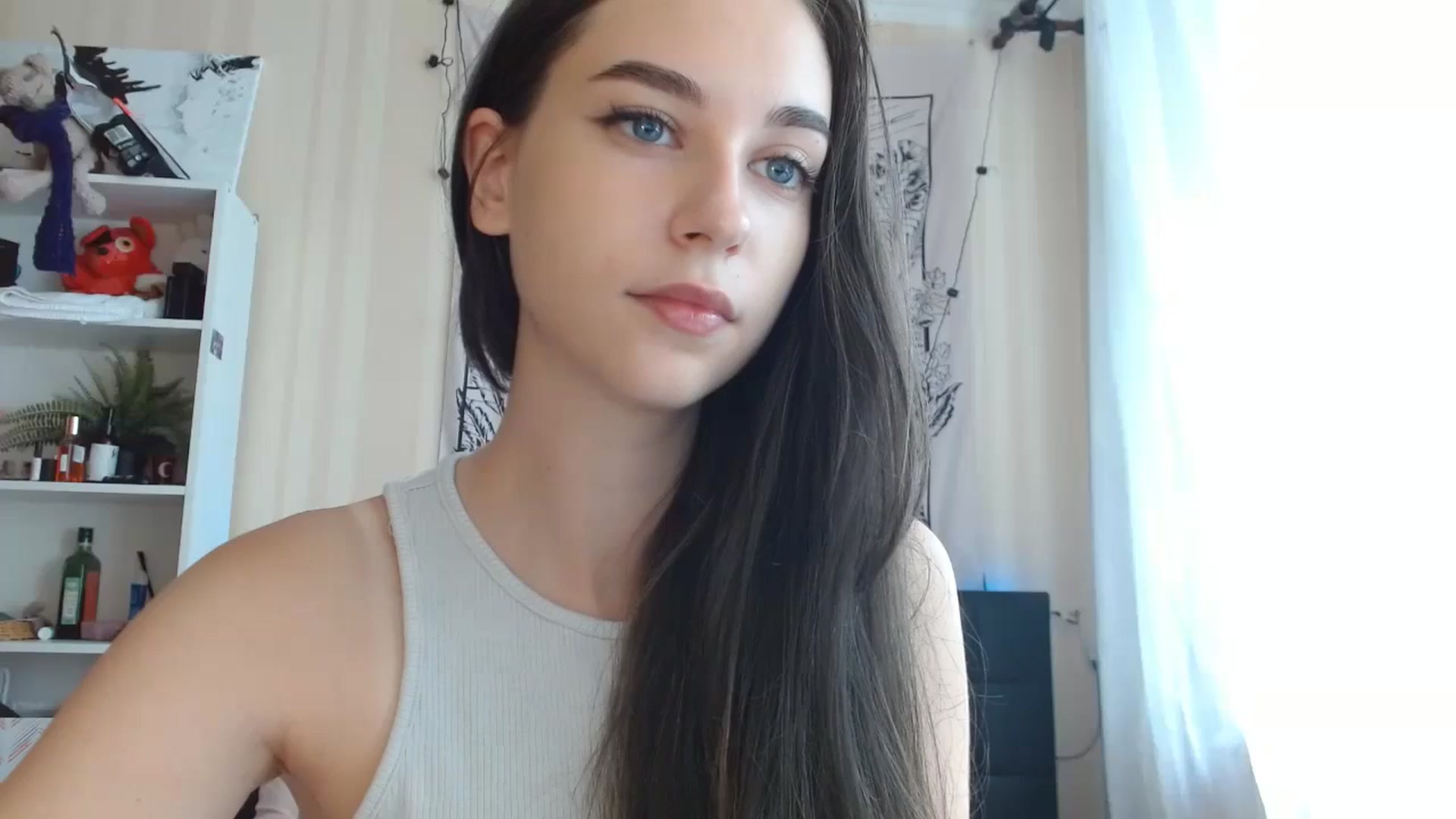 Gallery image thumbnail from ElsieF_'s myfreecams stream on, 08/10/2024, 06:29 image 12 of 20