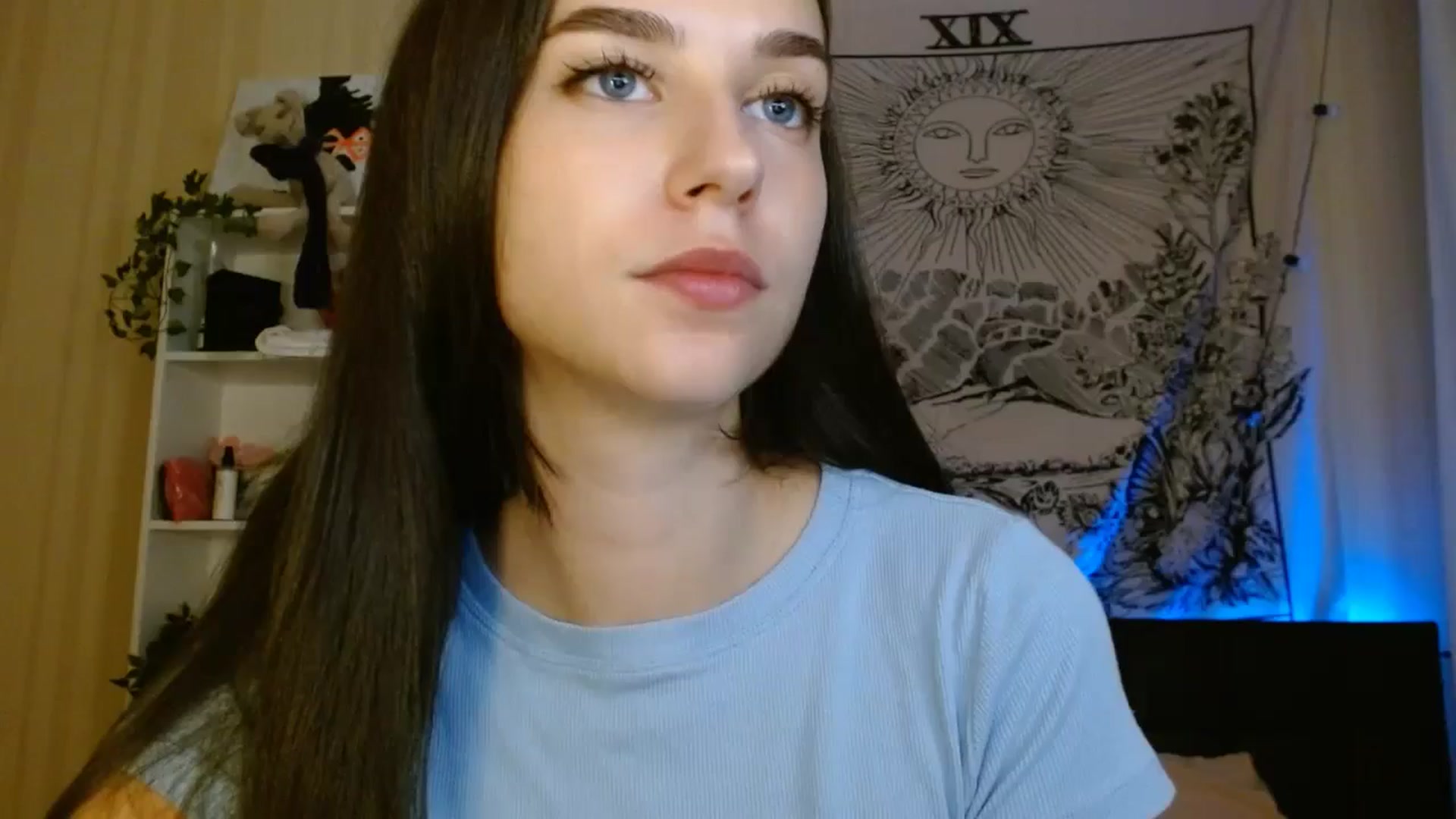Gallery image thumbnail from ElsieF_'s myfreecams stream on, 08/12/2024, 22:15 image 2 of 20