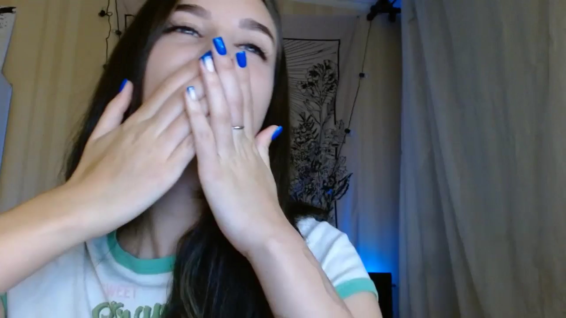 Gallery image thumbnail from ElsieF_'s myfreecams stream on, 08/14/2024, 18:00 image 5 of 20