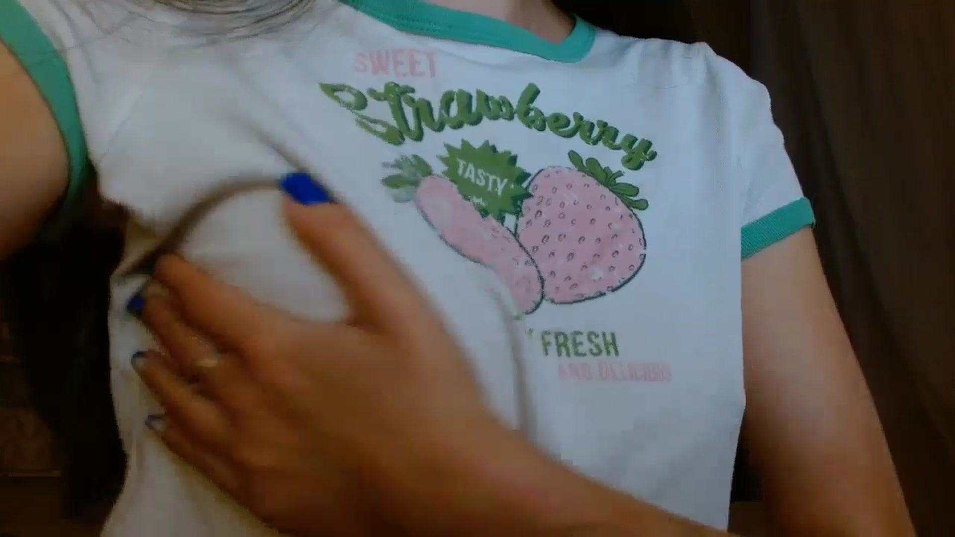 Gallery image thumbnail from ElsieF_'s myfreecams stream on, 08/14/2024, 18:00 image 12 of 20