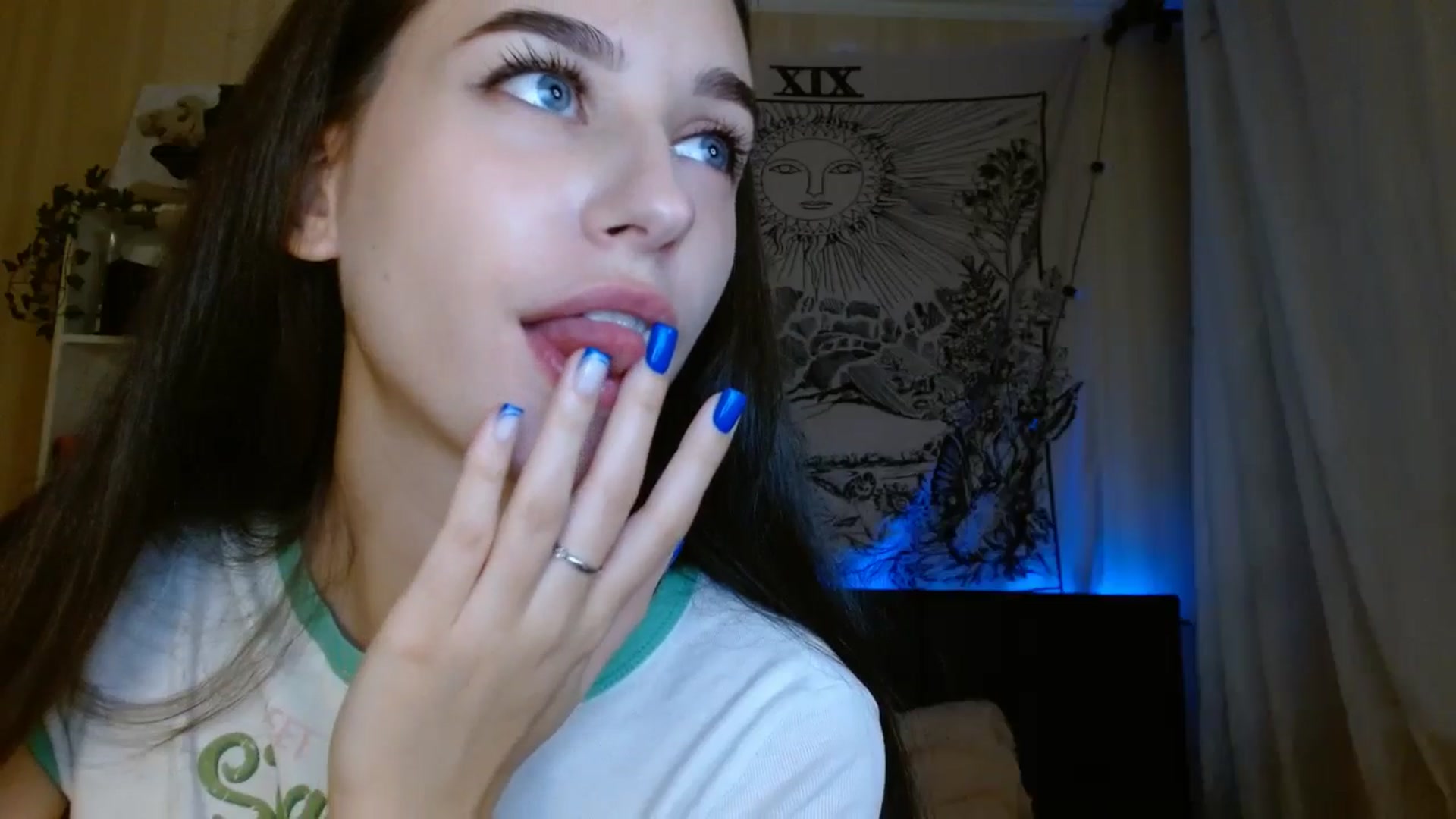 Gallery image thumbnail from ElsieF_'s myfreecams stream on, 08/14/2024, 18:00 image 14 of 20