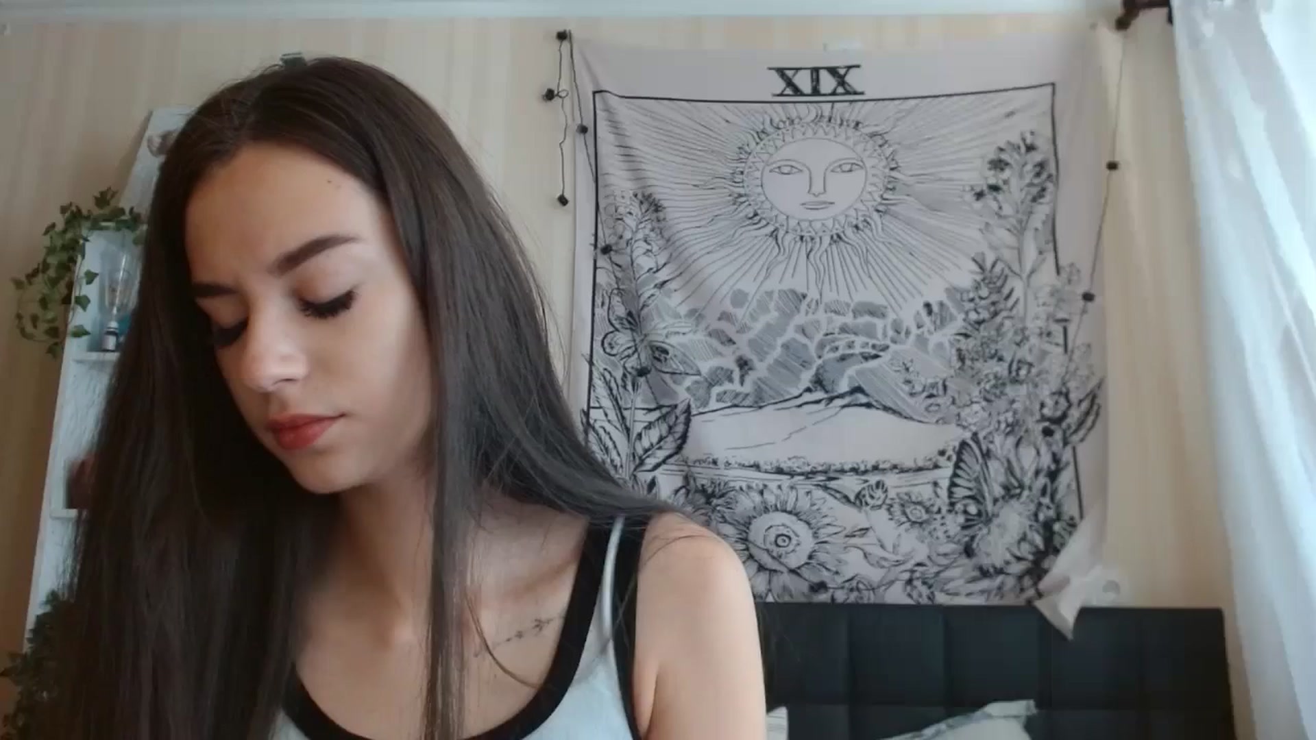 Gallery image thumbnail from ElsieF_'s myfreecams stream on, 08/26/2024, 06:29 image 7 of 20