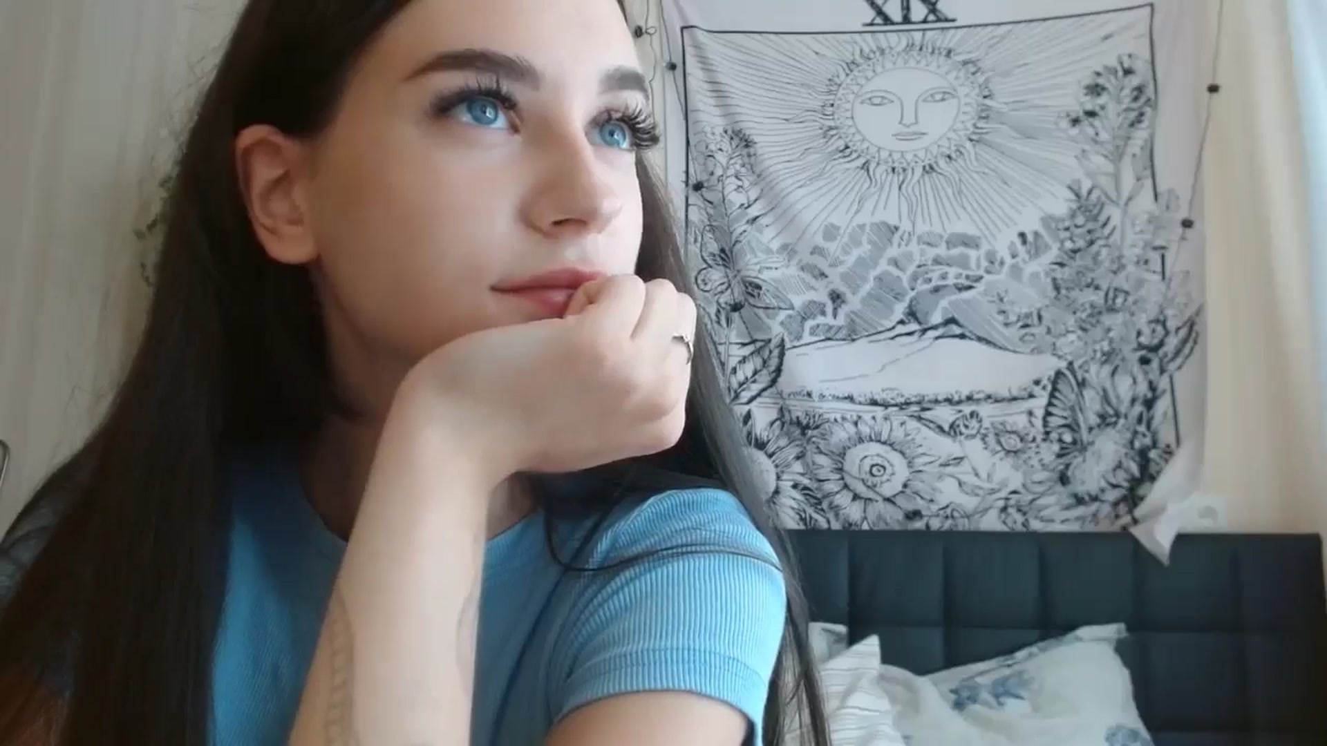 Gallery image thumbnail from ElsieF_'s myfreecams stream on, 08/26/2024, 08:20 image 7 of 20