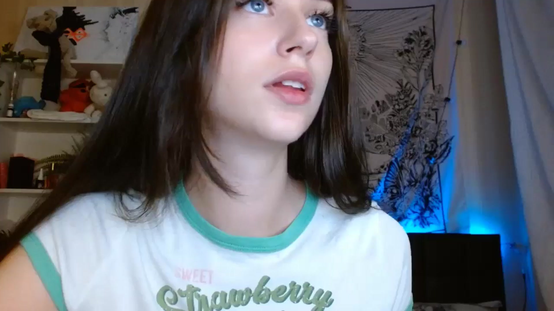 Gallery image thumbnail from ElsieF_'s myfreecams stream on, 08/28/2024, 20:39 image 14 of 20