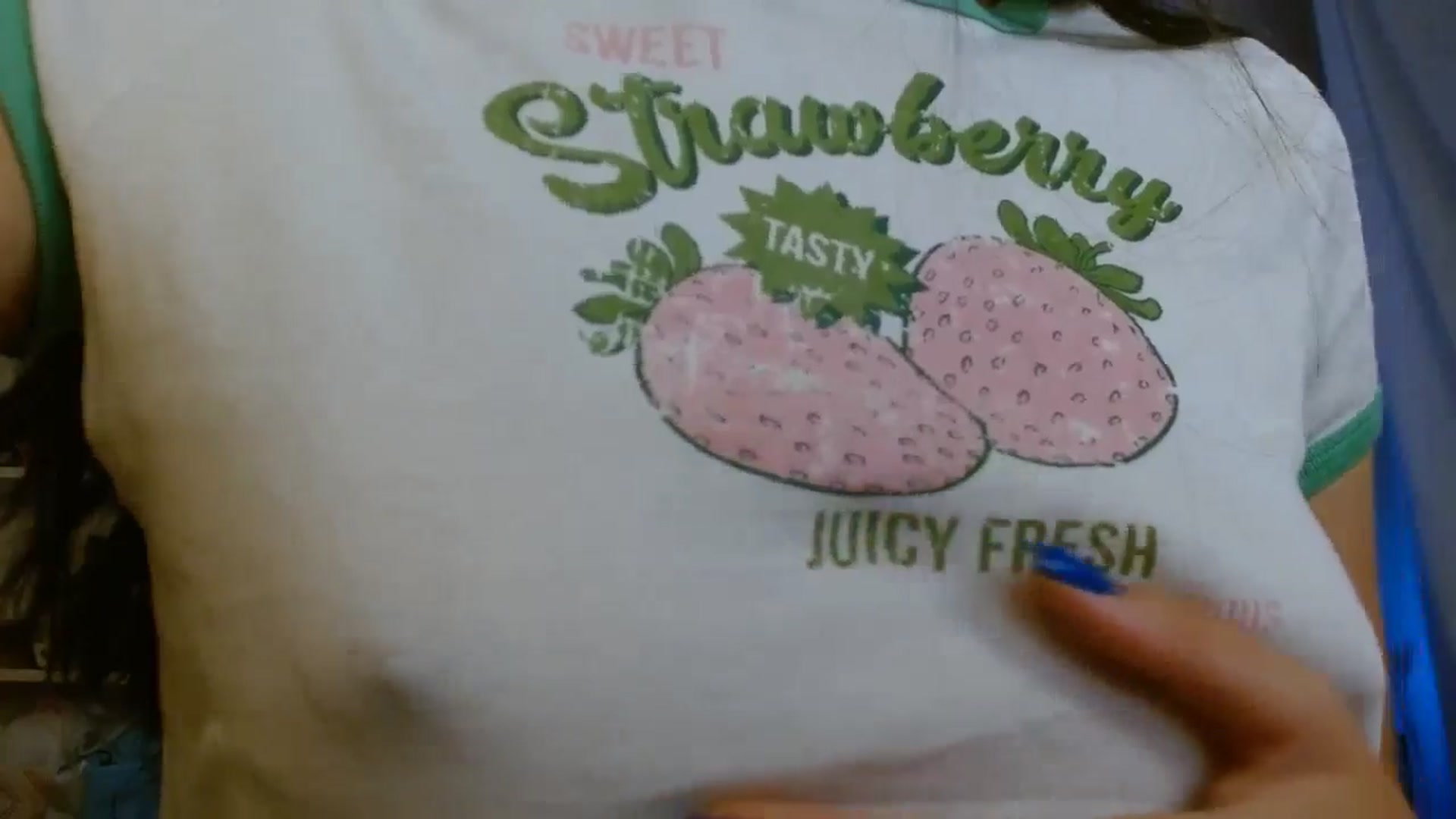 Gallery image thumbnail from ElsieF_'s myfreecams stream on, 08/28/2024, 20:39 image 20 of 20