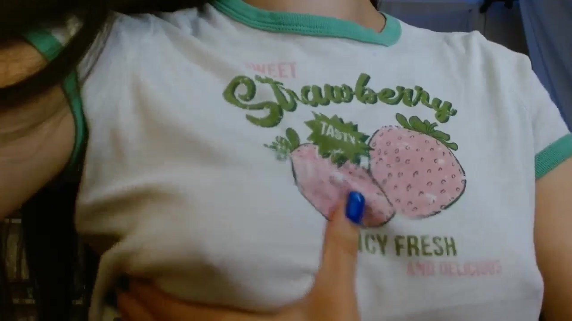 Gallery image thumbnail from ElsieF_'s myfreecams stream on, 08/28/2024, 21:05 image 16 of 20