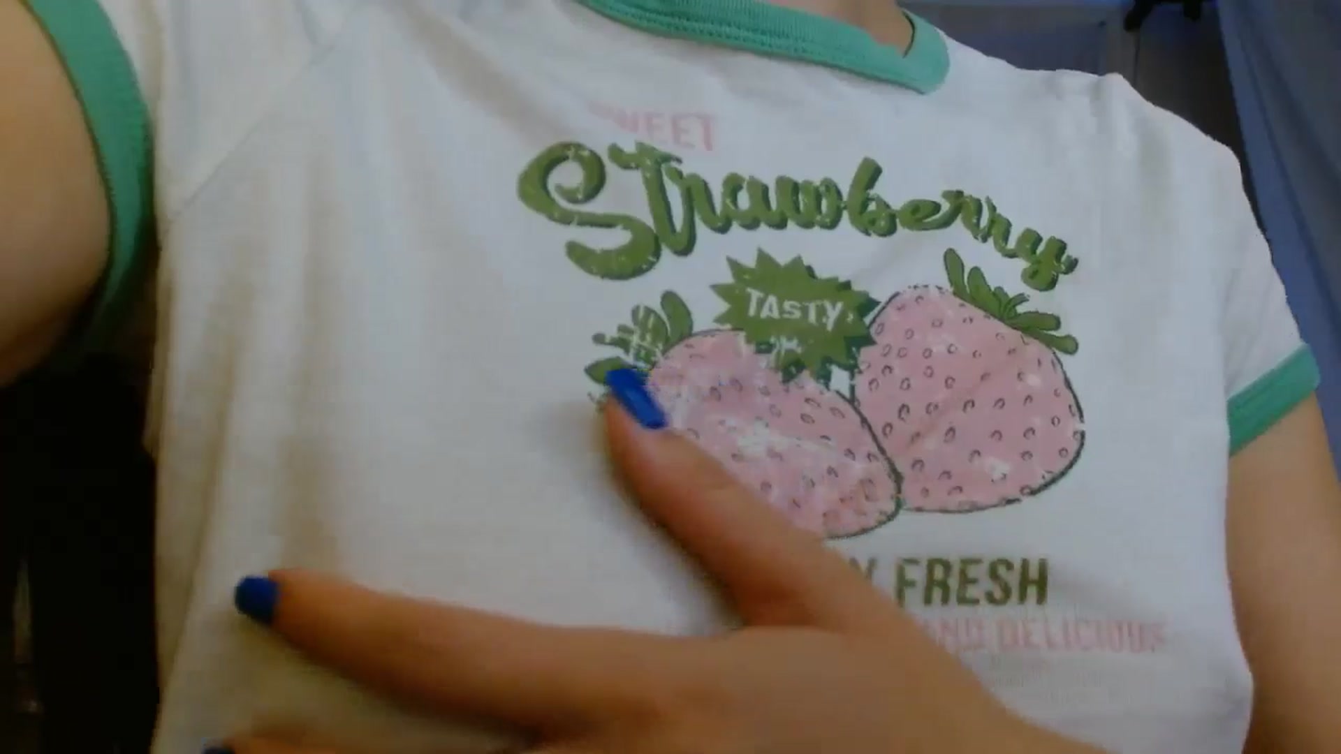 Gallery image thumbnail from ElsieF_'s myfreecams stream on, 08/28/2024, 21:05 image 14 of 20