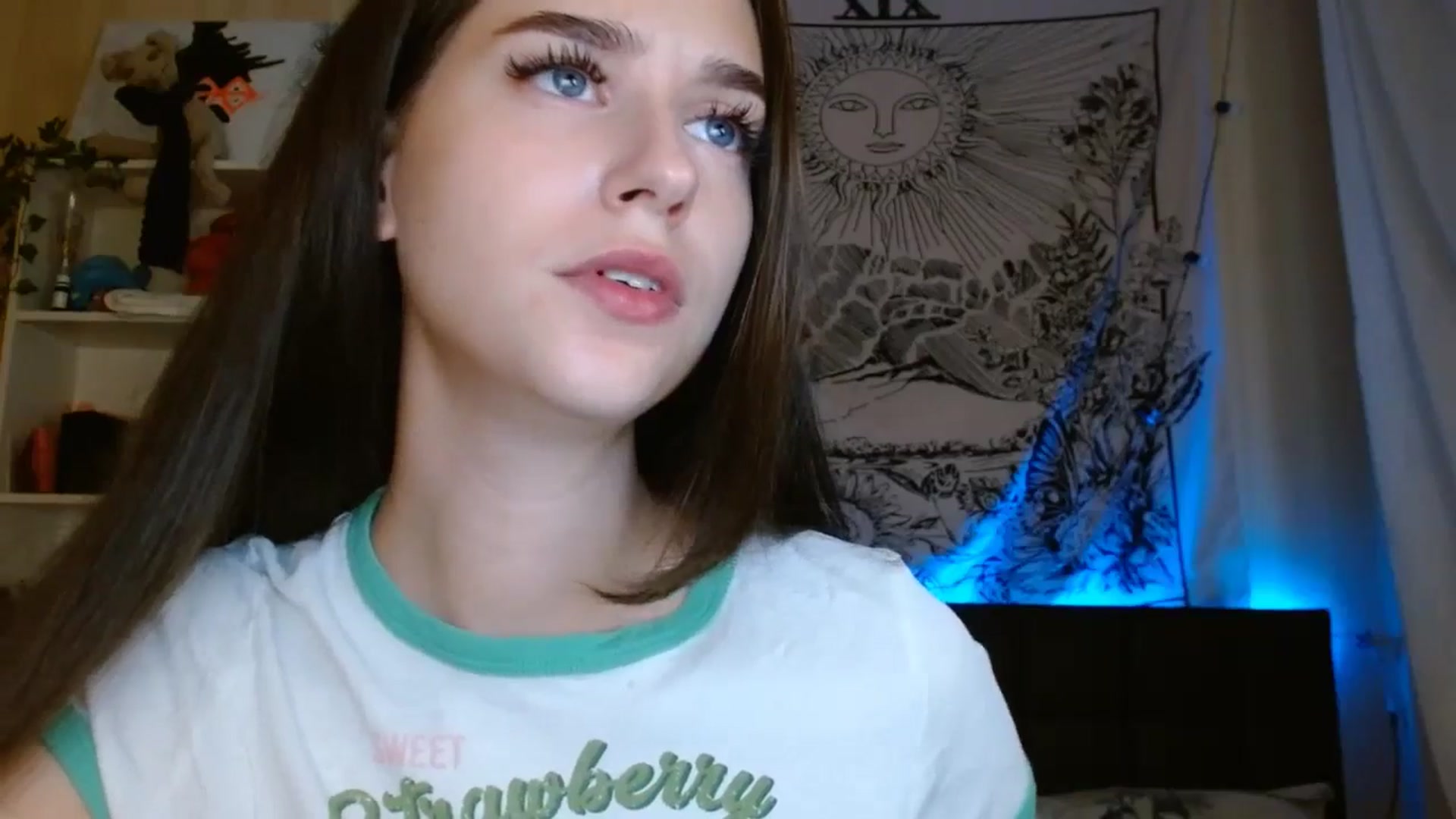 Gallery image thumbnail from ElsieF_'s myfreecams stream on, 08/28/2024, 21:05 image 8 of 20