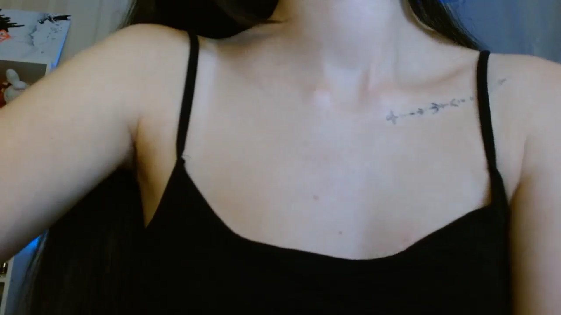 Gallery image thumbnail from ElsieF_'s myfreecams stream on, 08/29/2024, 18:41 image 11 of 20