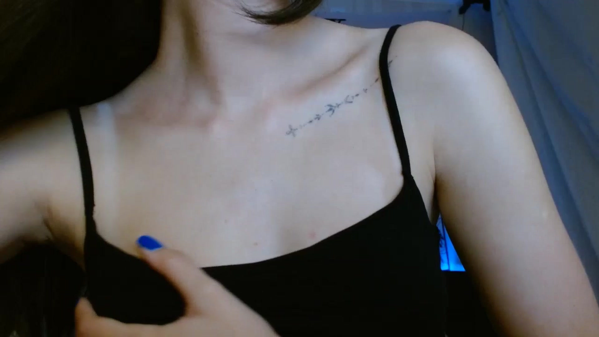 Gallery image thumbnail from ElsieF_'s myfreecams stream on, 08/29/2024, 18:41 image 19 of 20