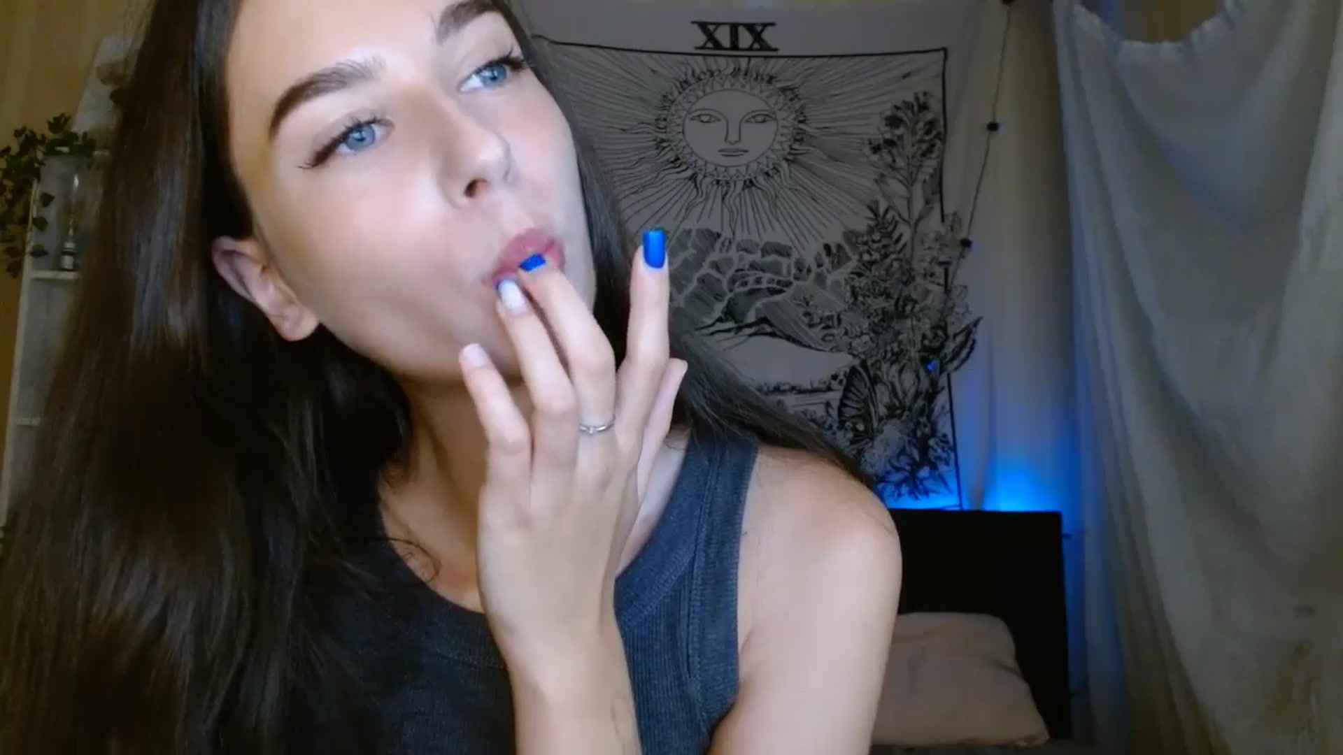 Gallery image thumbnail from ElsieF_'s myfreecams stream on, 09/21/2024, 16:29 image 20 of 20