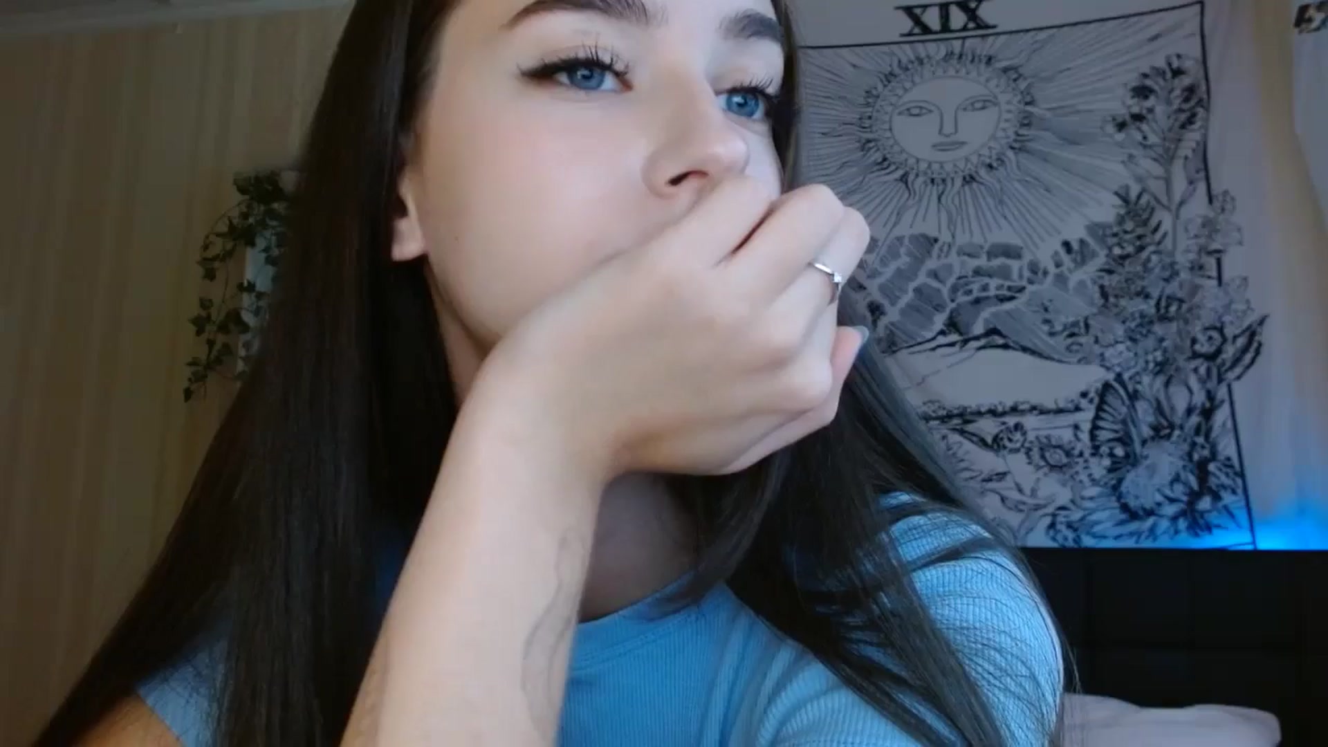 Gallery image thumbnail from ElsieF_'s myfreecams stream on, 10/20/2024, 10:22 image 4 of 20