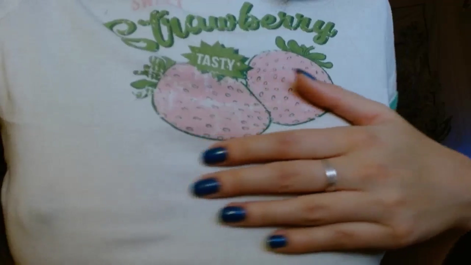 Gallery image thumbnail from ElsieF_'s myfreecams stream on, 10/24/2024, 19:13 image 20 of 20