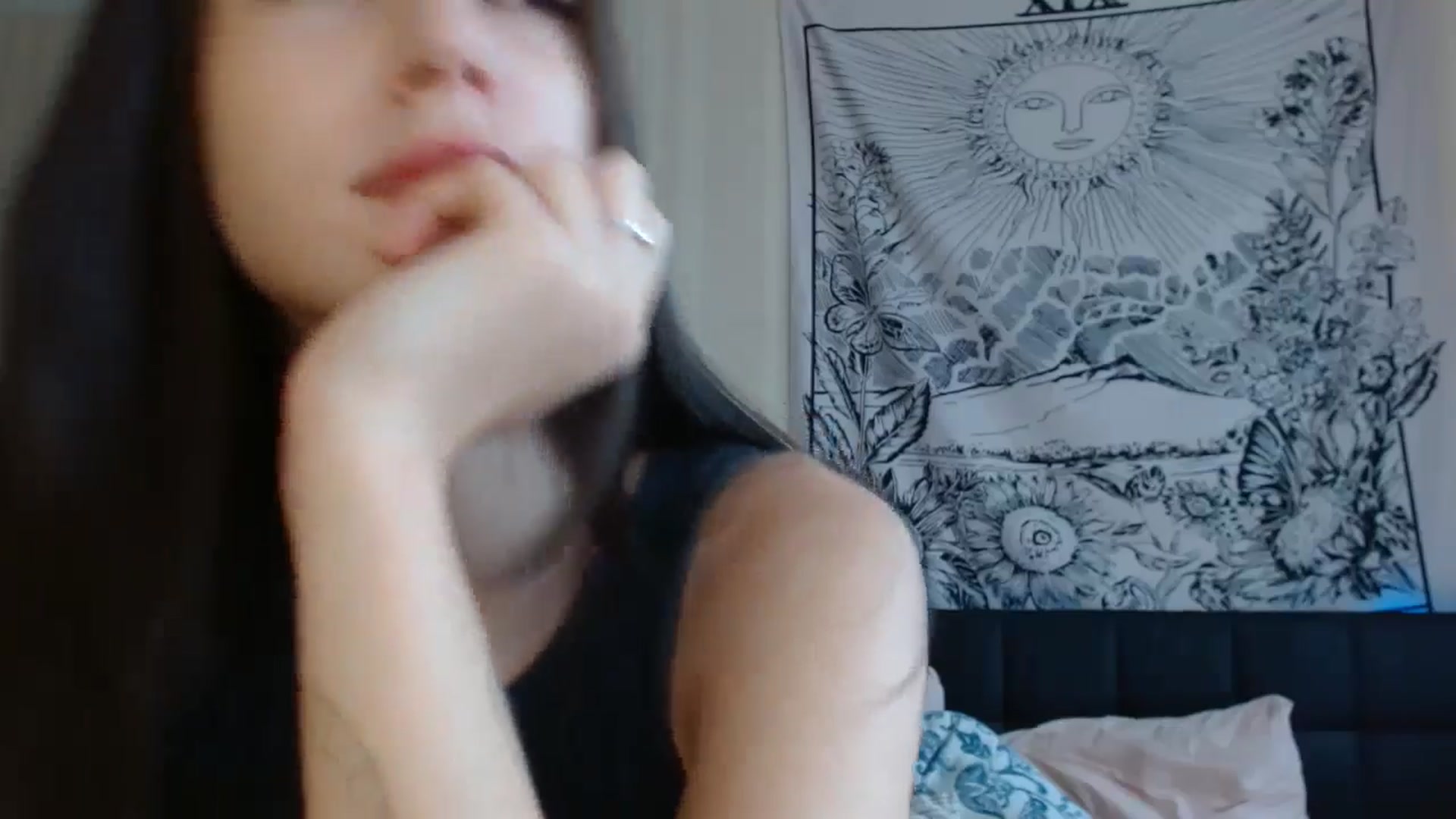 Gallery image thumbnail from ElsieF_'s myfreecams stream on, 10/25/2024, 05:24 image 18 of 20