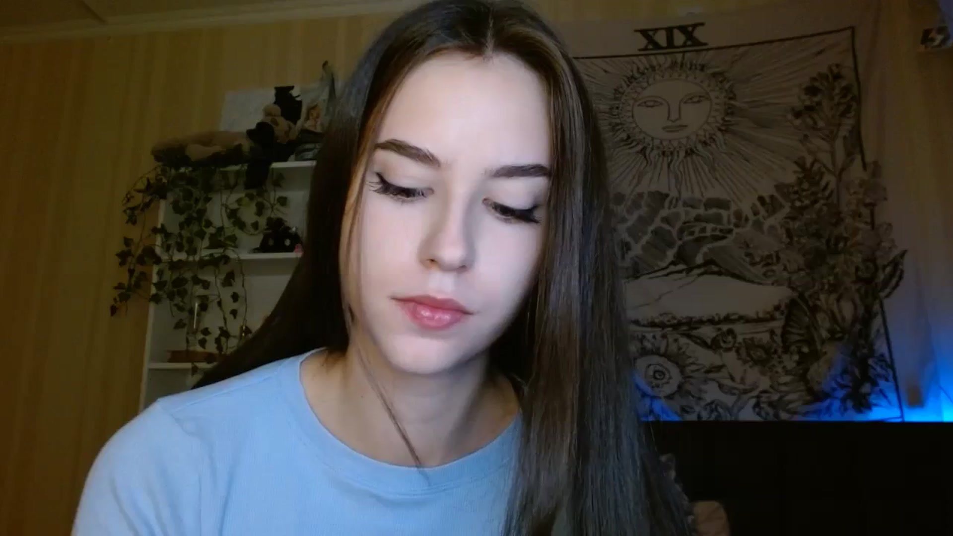 Gallery image thumbnail from ElsieF_'s myfreecams stream on, 10/28/2024, 16:59 image 2 of 20