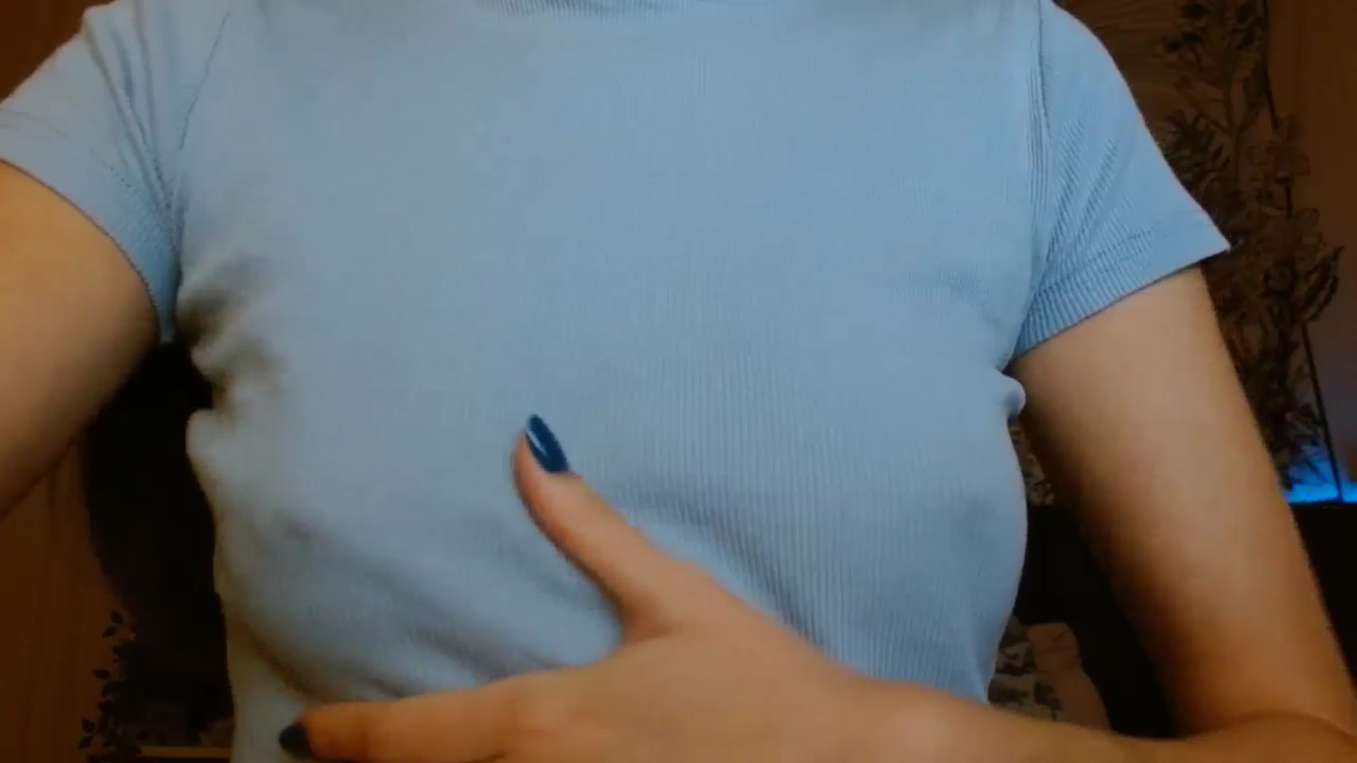 Gallery image thumbnail from ElsieF_'s myfreecams stream on, 10/28/2024, 16:59 image 12 of 20