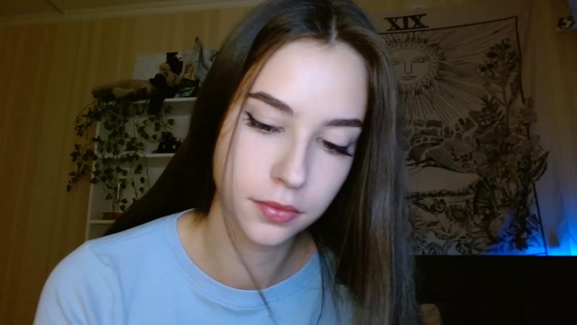 Gallery image thumbnail from ElsieF_'s myfreecams stream on, 10/28/2024, 16:59 image 1 of 20