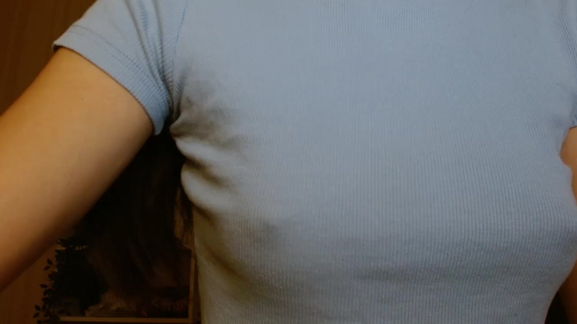 Gallery image thumbnail from ElsieF_'s myfreecams stream on, 10/28/2024, 16:59 image 10 of 20