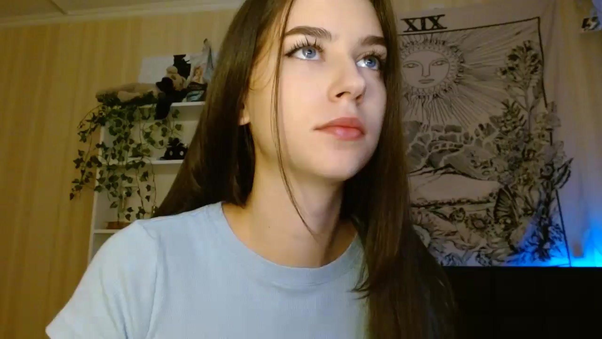 Gallery image thumbnail from ElsieF_'s myfreecams stream on, 10/28/2024, 16:59 image 3 of 20