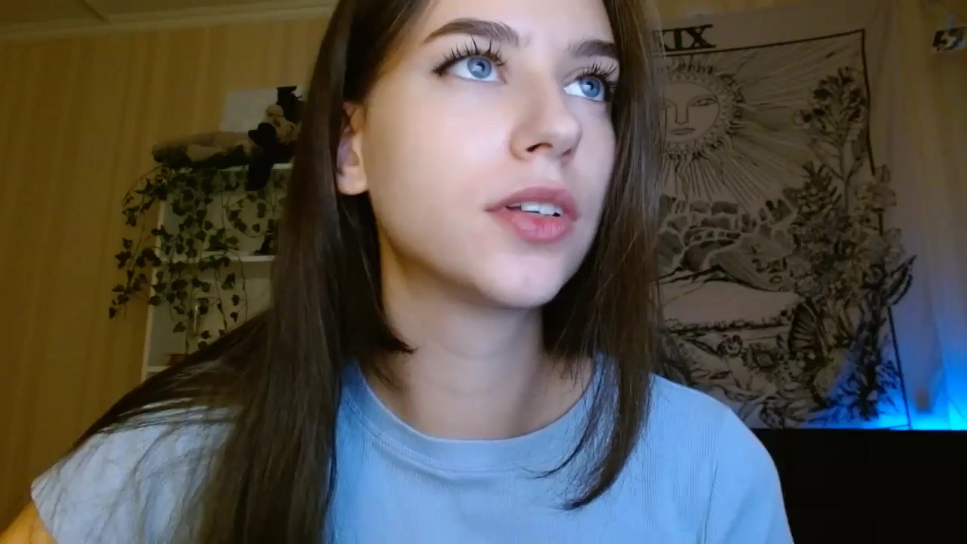 Gallery image thumbnail from ElsieF_'s myfreecams stream on, 10/28/2024, 18:38 image 1 of 20