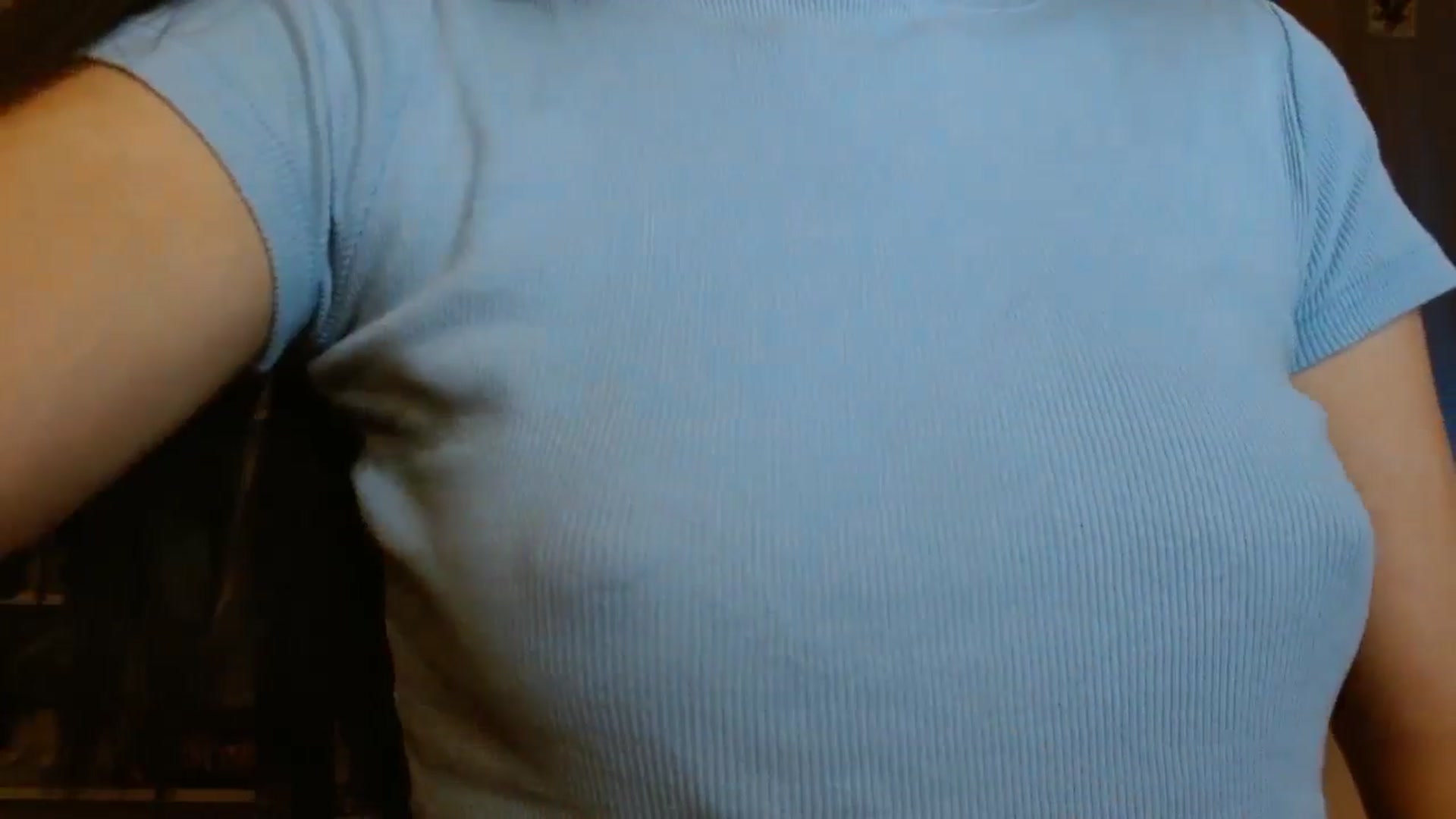 Gallery image thumbnail from ElsieF_'s myfreecams stream on, 10/28/2024, 18:38 image 18 of 20