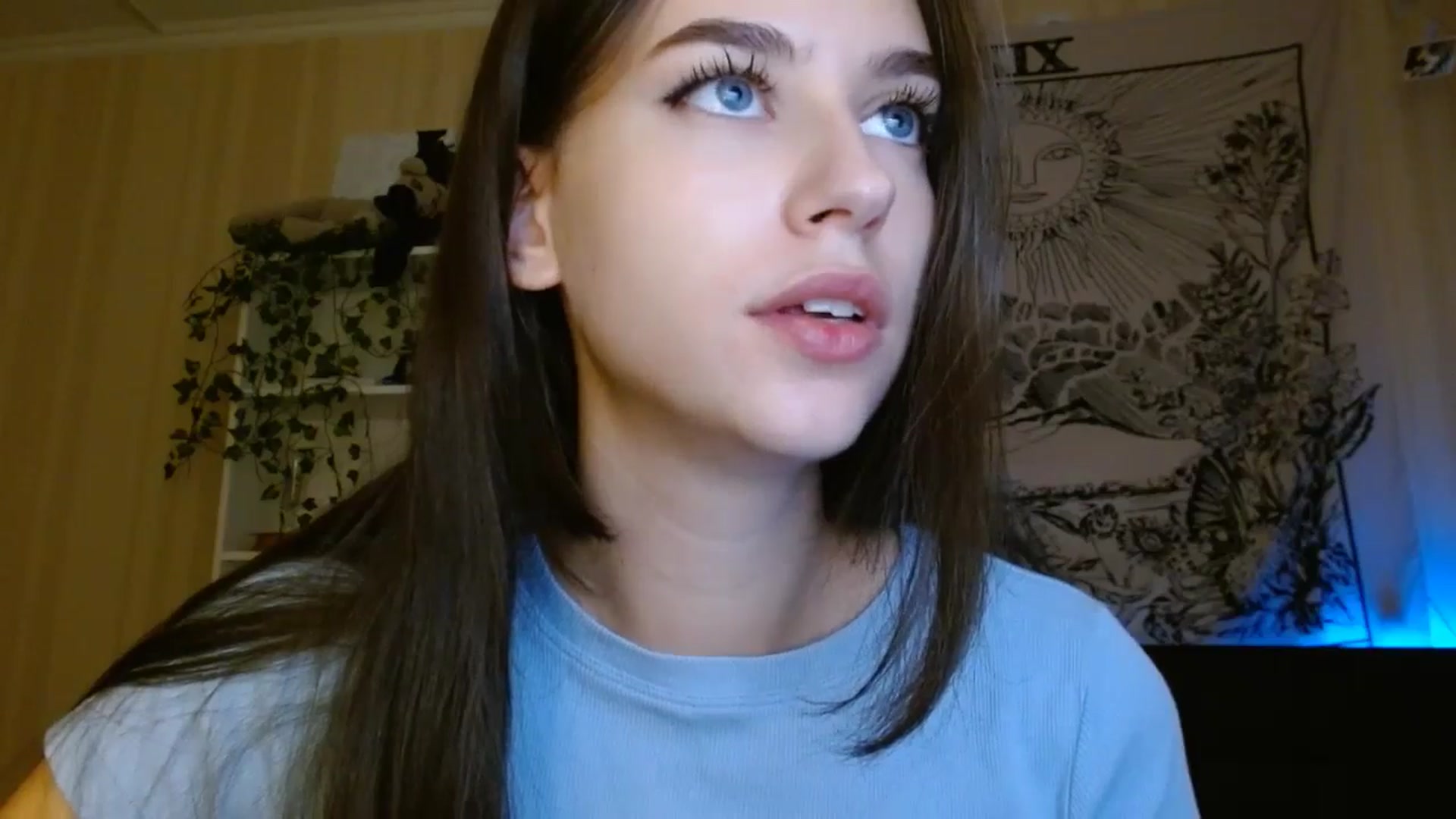 Gallery image thumbnail from ElsieF_'s myfreecams stream on, 10/28/2024, 18:38 image 2 of 20