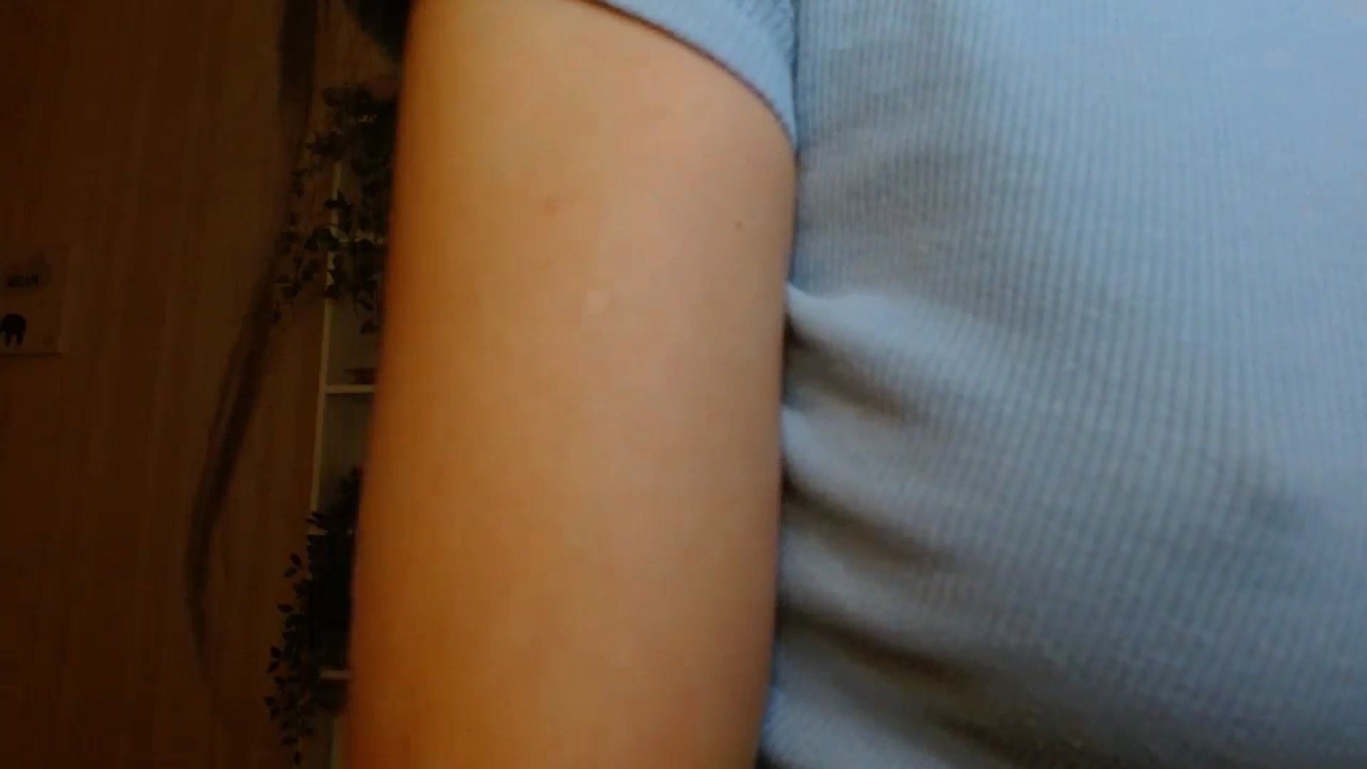 Gallery image thumbnail from ElsieF_'s myfreecams stream on, 10/28/2024, 18:57 image 19 of 20
