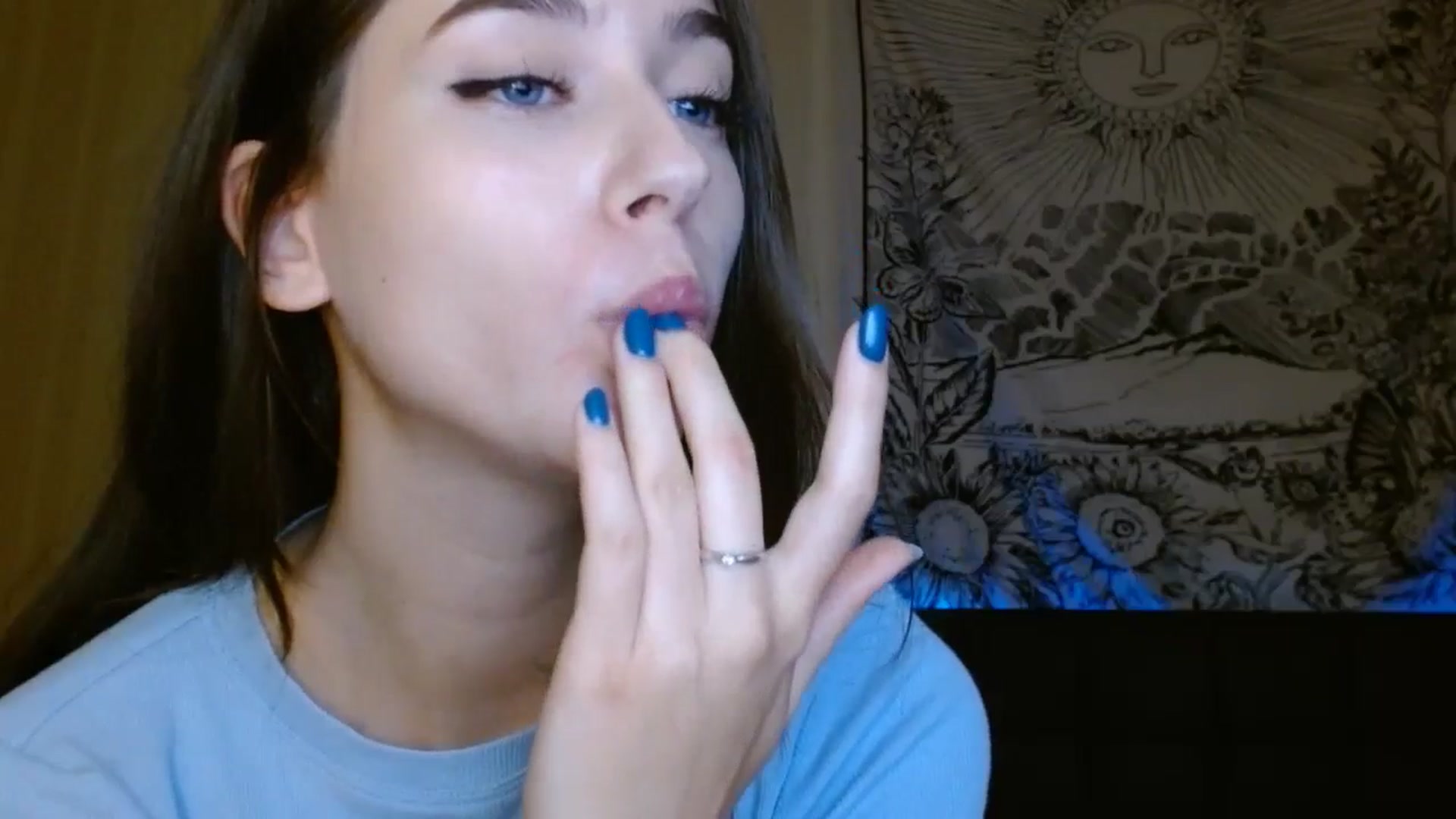Gallery image thumbnail from ElsieF_'s myfreecams stream on, 10/28/2024, 18:57 image 5 of 20