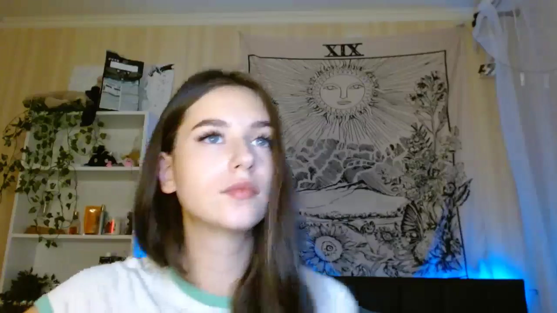 Gallery image thumbnail from ElsieF_'s myfreecams stream on, 11/02/2024, 18:38 image 12 of 20