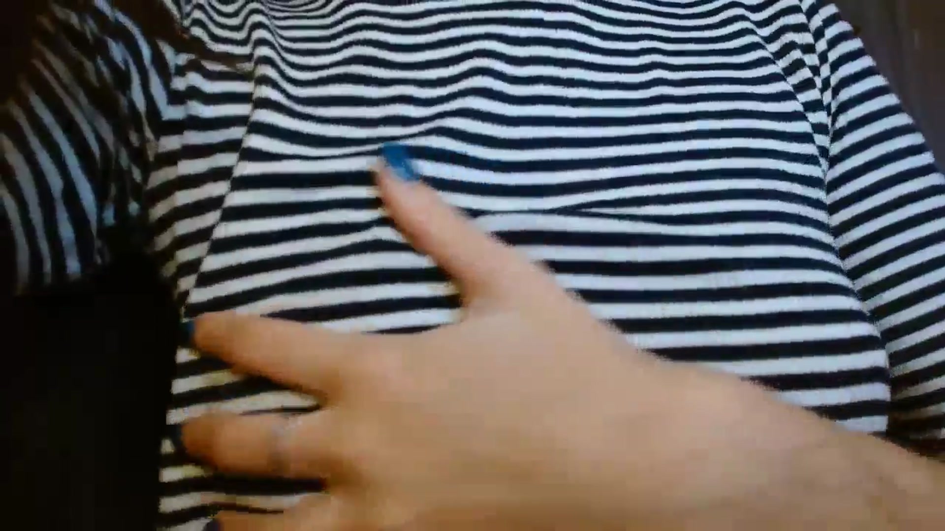 Gallery image thumbnail from ElsieF_'s myfreecams stream on, 11/09/2024, 17:32 image 8 of 20