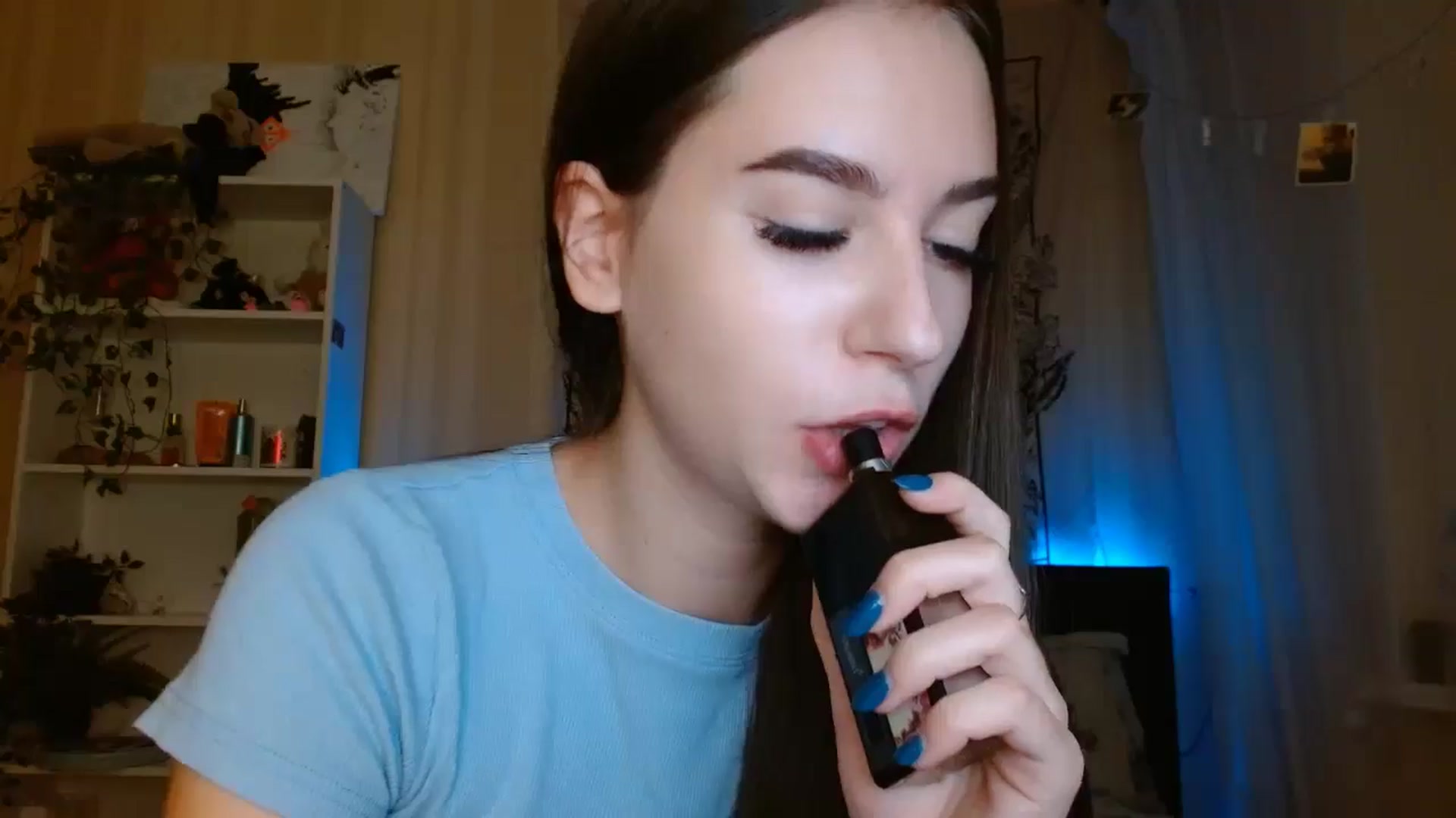 Gallery image thumbnail from ElsieF_'s myfreecams stream on, 11/10/2024, 19:26 image 11 of 20