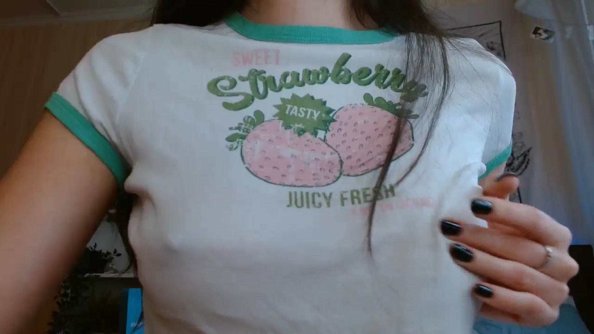 Gallery image thumbnail from ElsieF_'s myfreecams stream on, 11/22/2024, 08:03 image 16 of 20