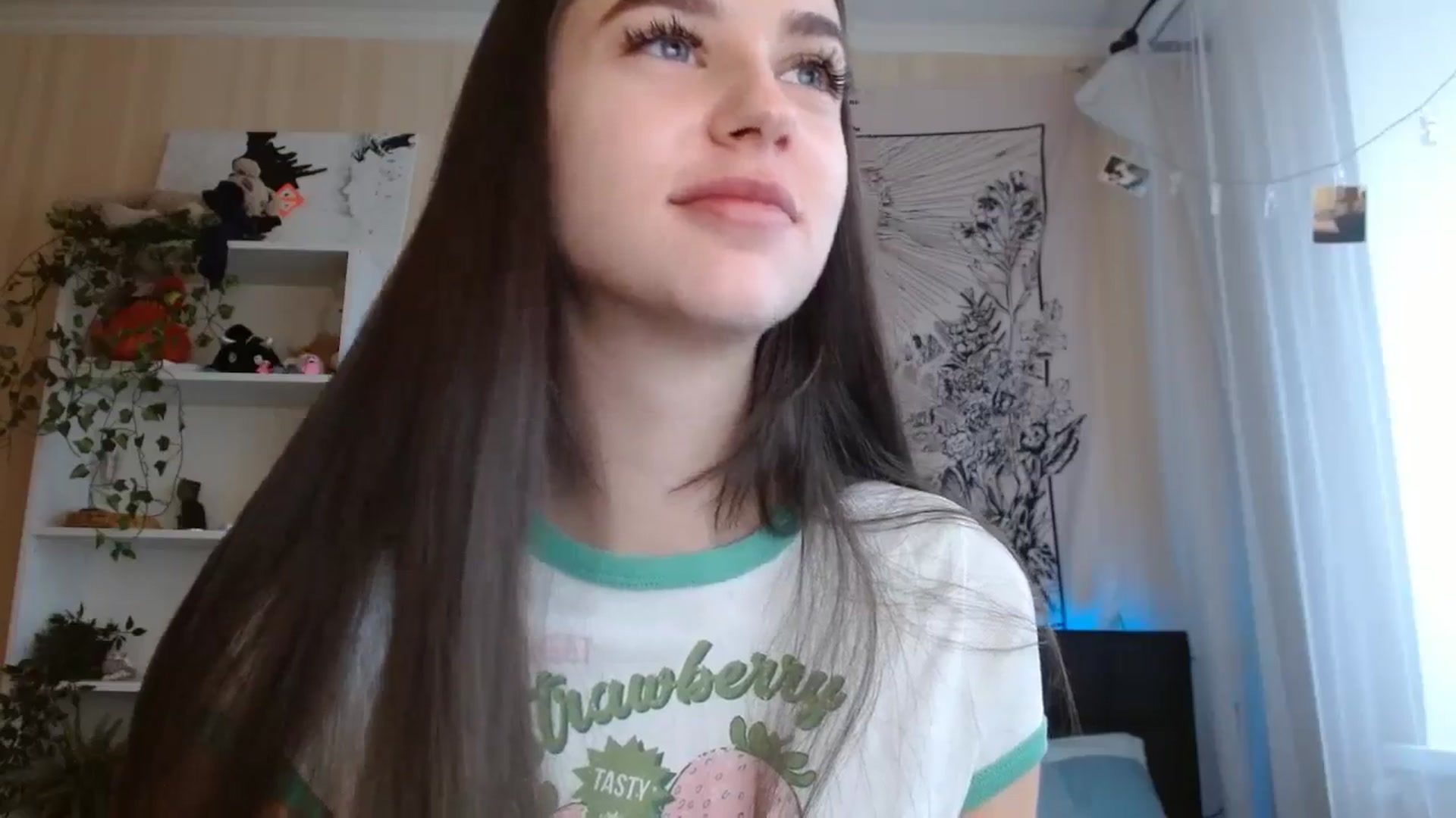 Gallery image thumbnail from ElsieF_'s myfreecams stream on, 11/22/2024, 08:03 image 18 of 20