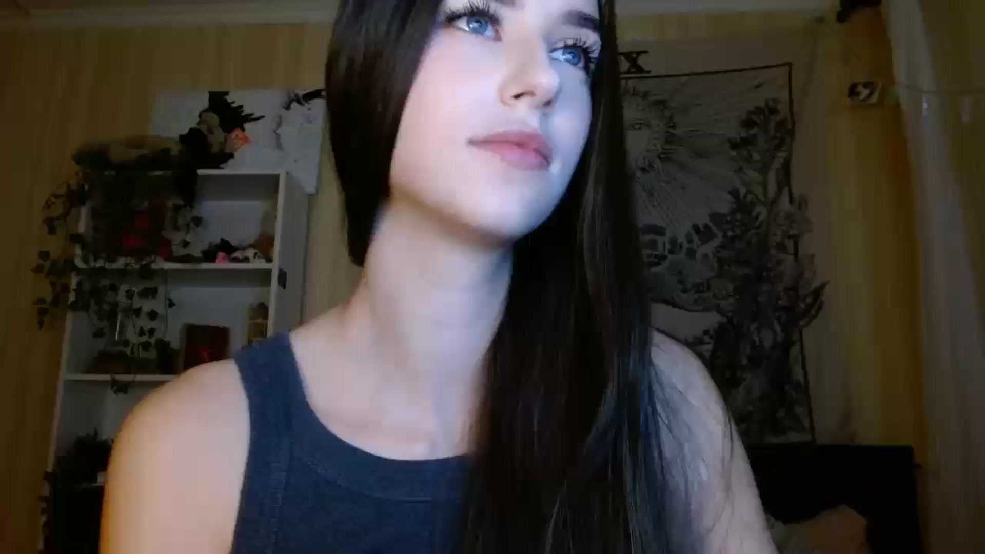 Gallery image thumbnail from ElsieF_'s myfreecams stream on, 12/20/2024, 18:26 image 20 of 20