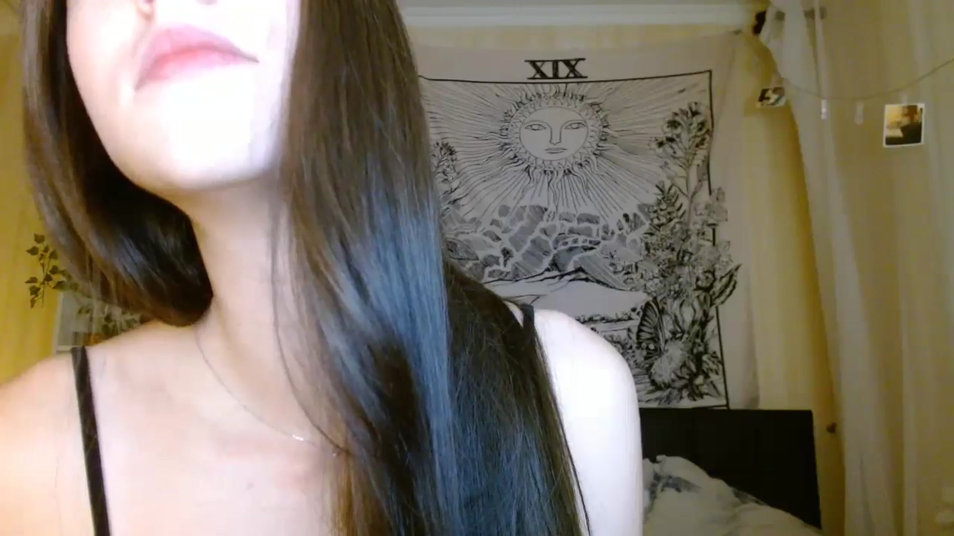 Gallery image thumbnail from ElsieF_'s myfreecams stream on, 01/10/2025, 19:47 image 8 of 20