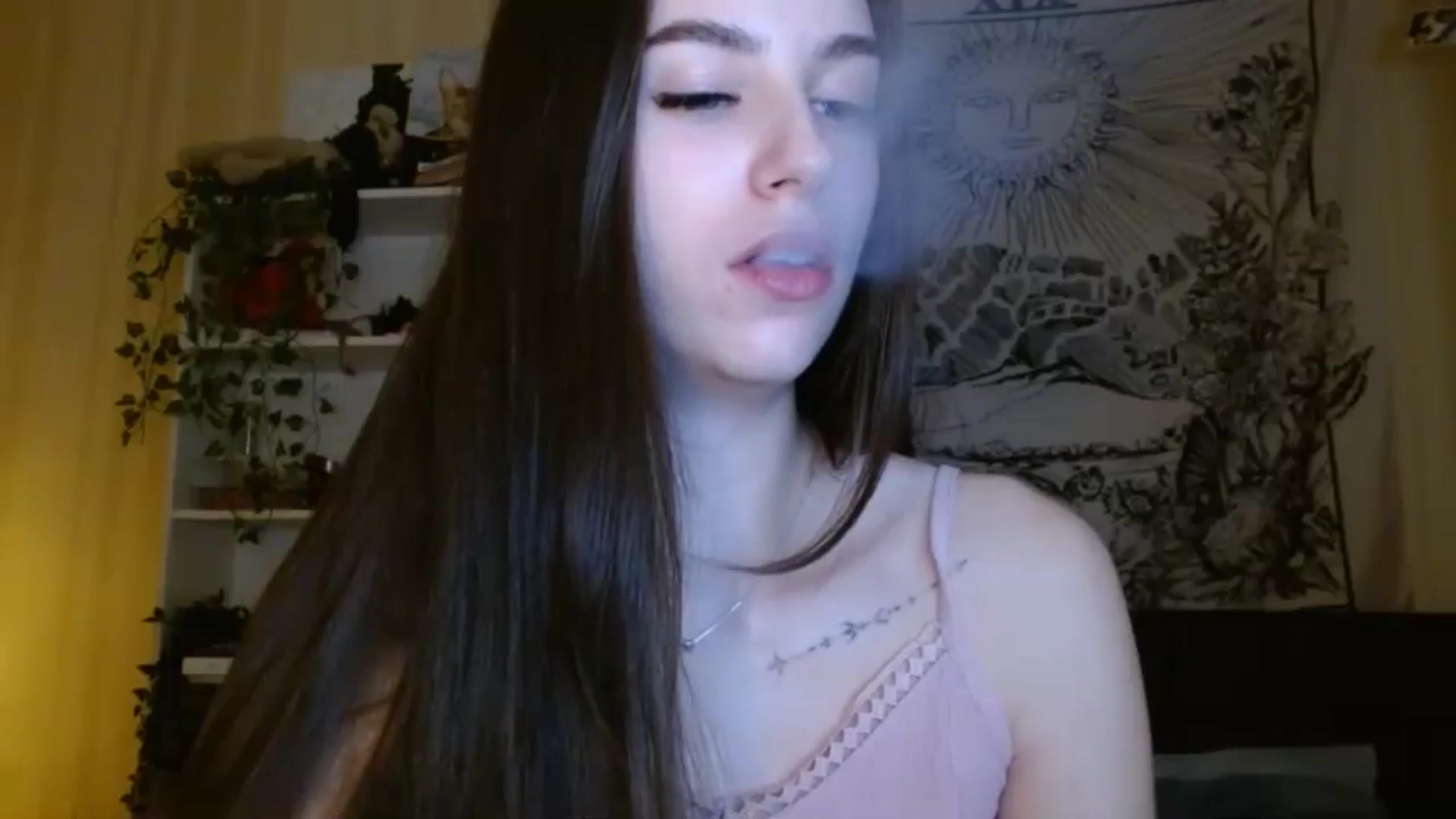 Gallery image thumbnail from ElsieF_'s myfreecams stream on, 01/11/2025, 19:33 image 14 of 20