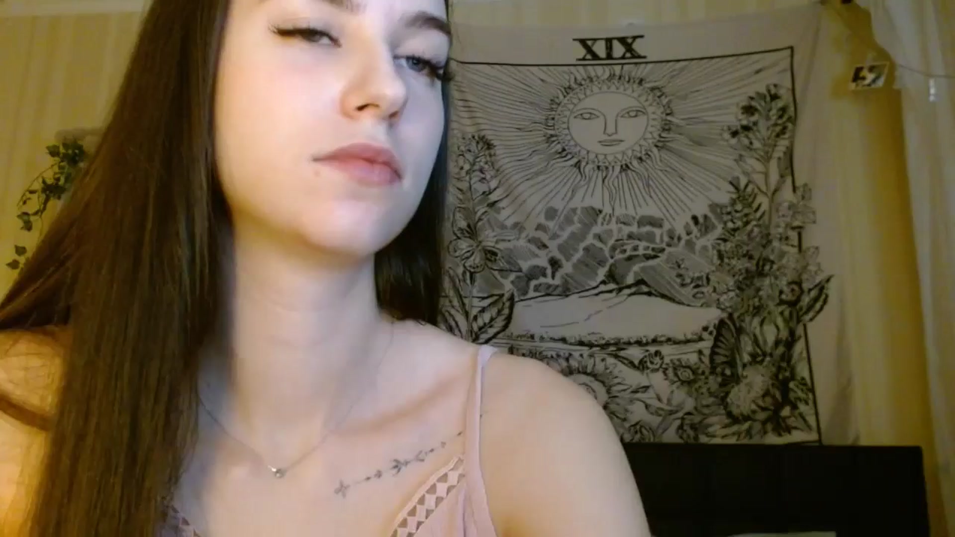 Gallery image thumbnail from ElsieF_'s myfreecams stream on, 01/11/2025, 19:51 image 18 of 20