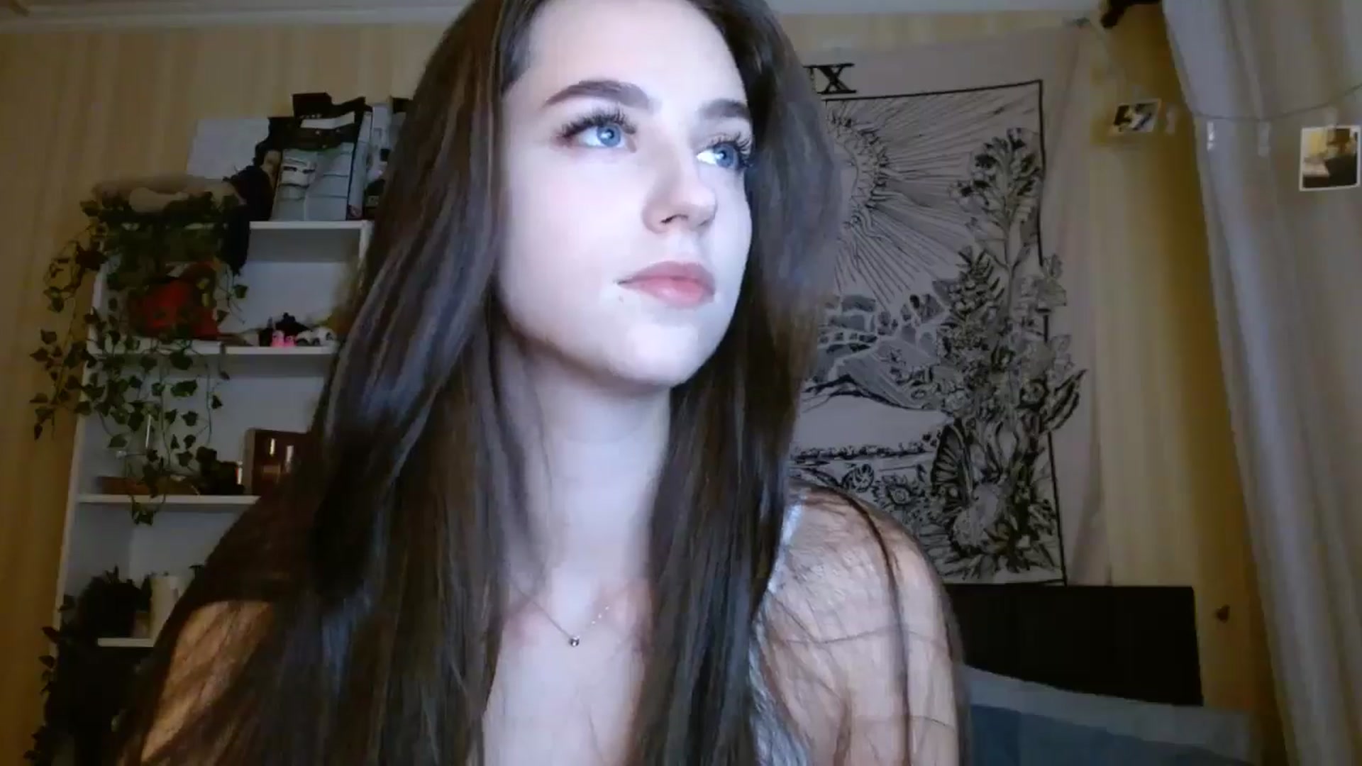Gallery image thumbnail from ElsieF_'s myfreecams stream on, 01/15/2025, 18:16 image 4 of 20