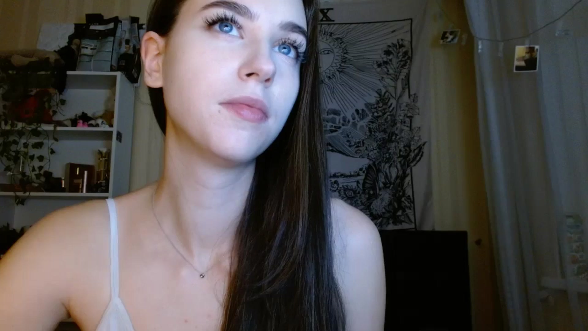 Gallery image thumbnail from ElsieF_'s myfreecams stream on, 01/15/2025, 19:26 image 20 of 20