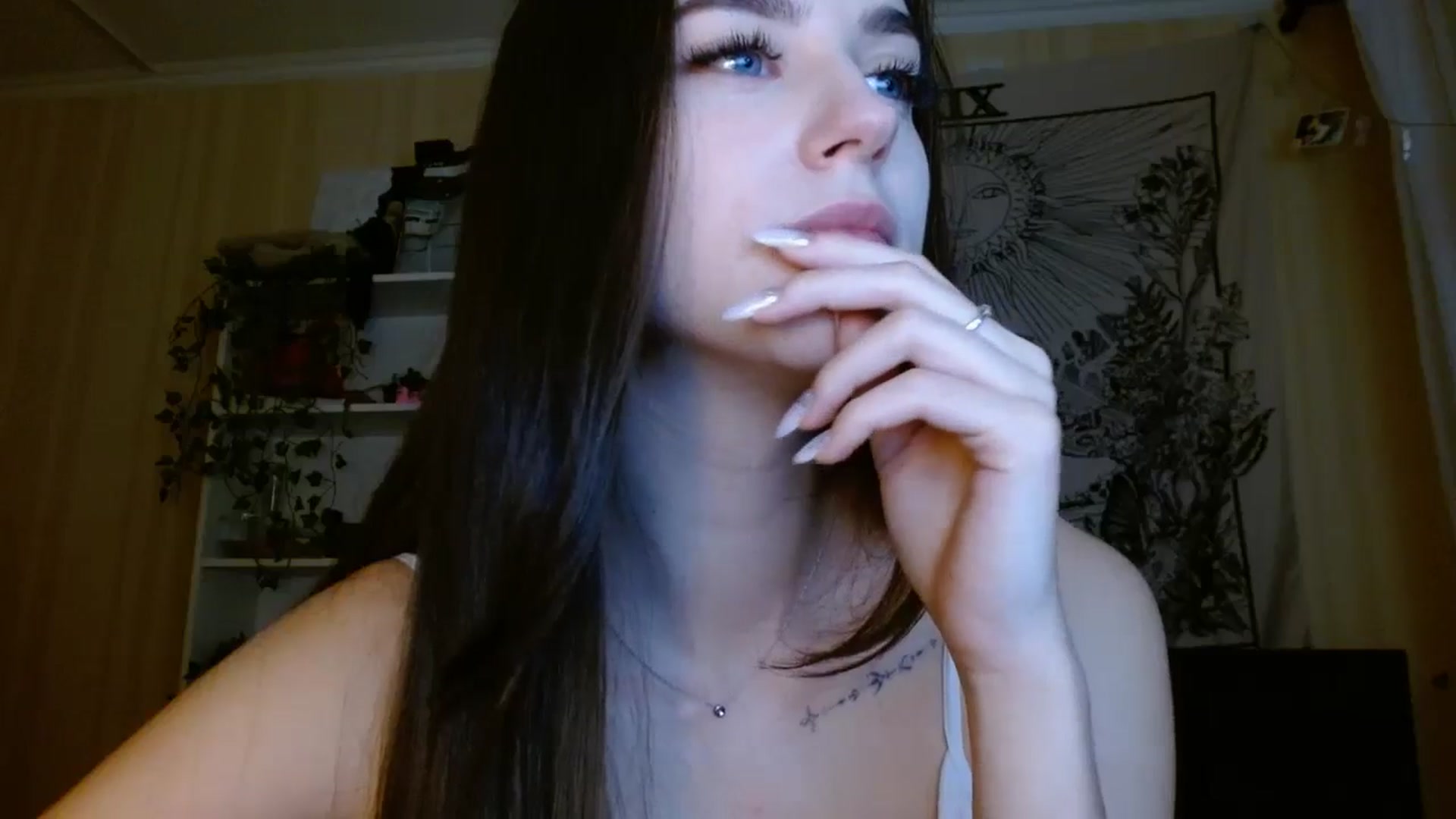 Gallery image thumbnail from ElsieF_'s myfreecams stream on, 01/15/2025, 19:26 image 2 of 20