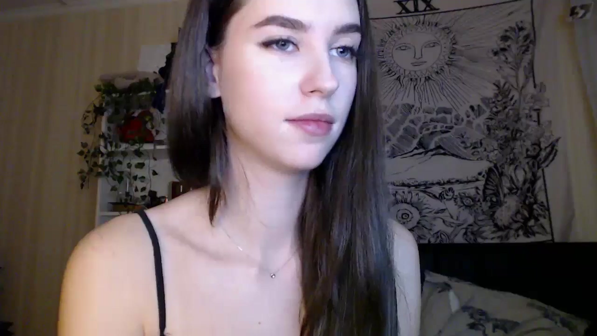 Gallery image thumbnail from ElsieF_'s myfreecams stream on, 01/26/2025, 16:55 image 14 of 20