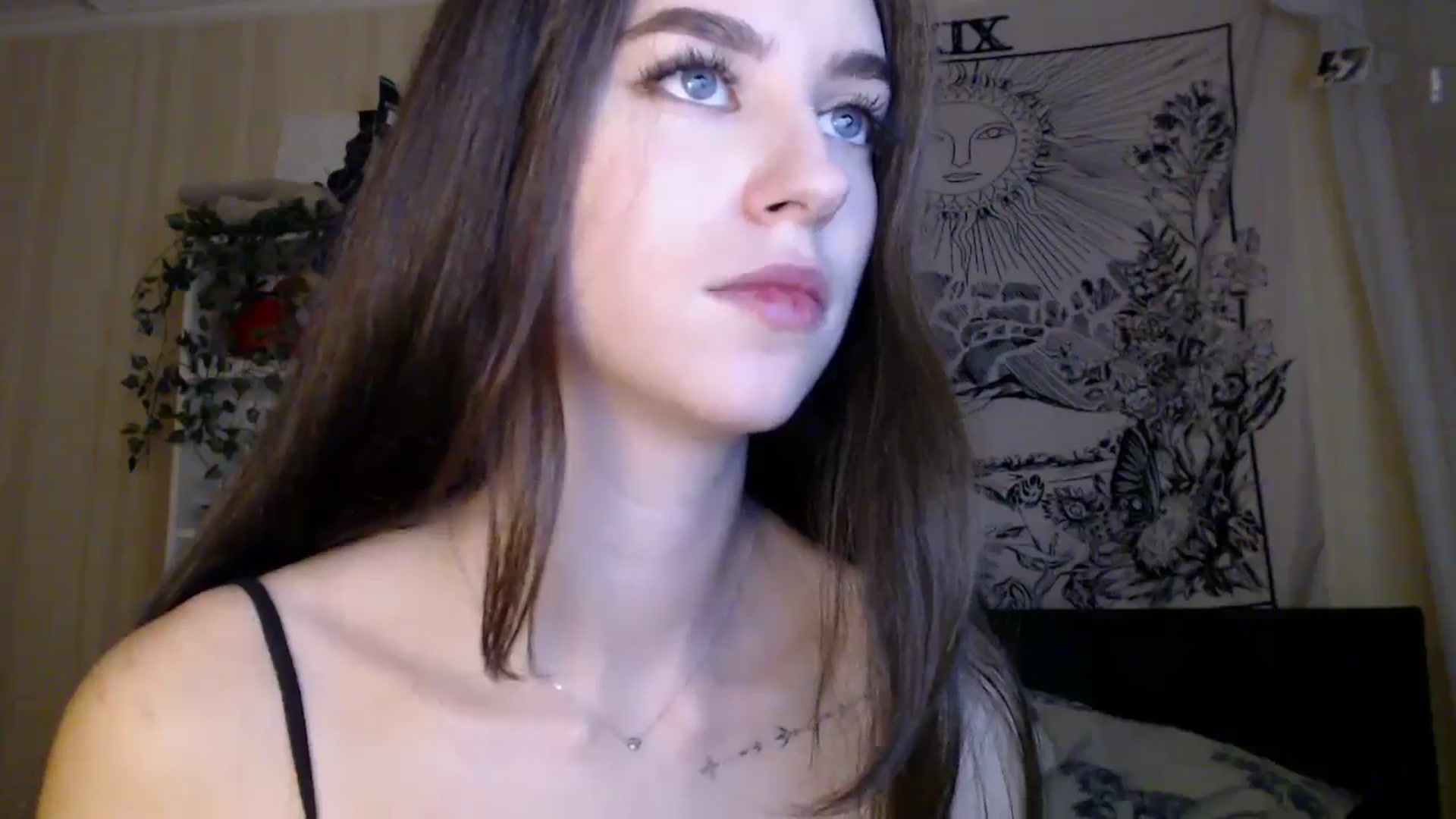 Gallery image thumbnail from ElsieF_'s myfreecams stream on, 01/26/2025, 16:55 image 9 of 20