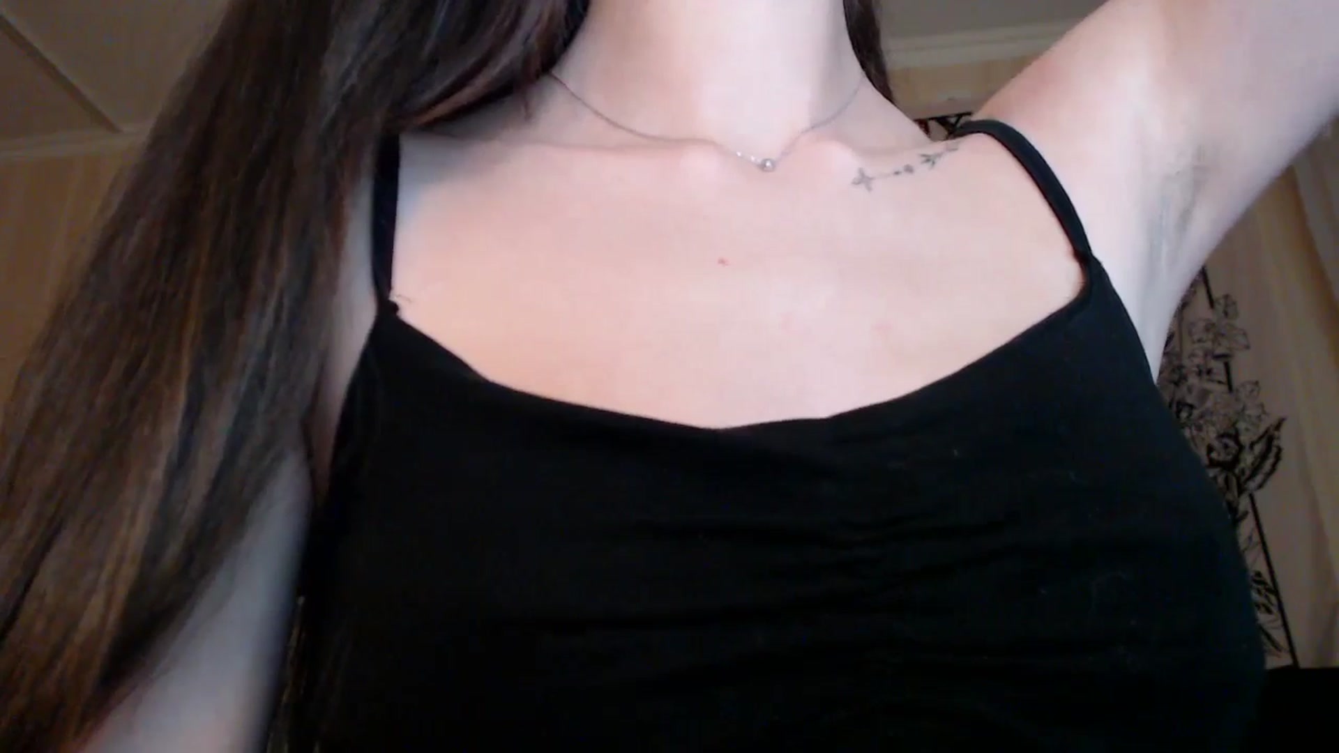 Gallery image thumbnail from ElsieF_'s myfreecams stream on, 01/26/2025, 16:55 image 20 of 20