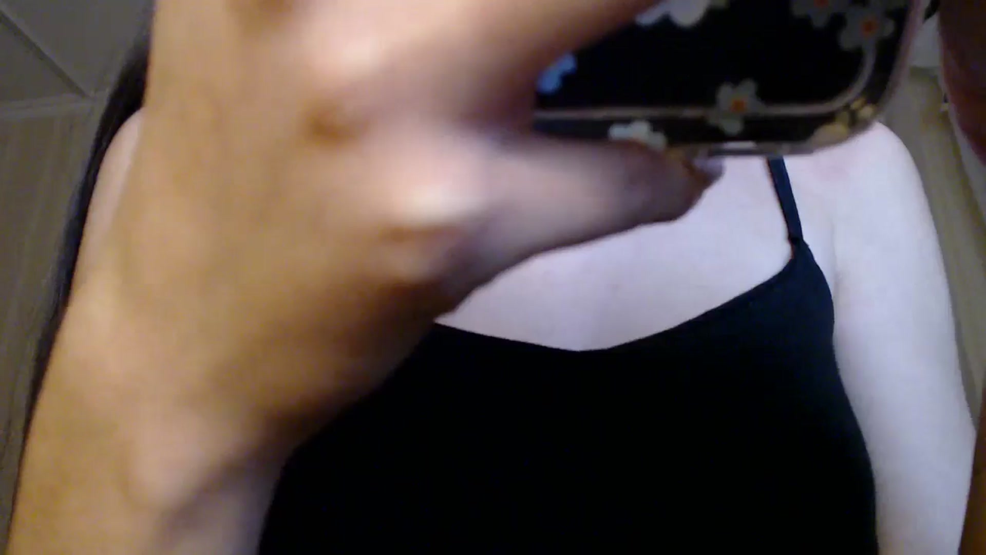 Gallery image thumbnail from ElsieF_'s myfreecams stream on, 01/26/2025, 16:55 image 19 of 20