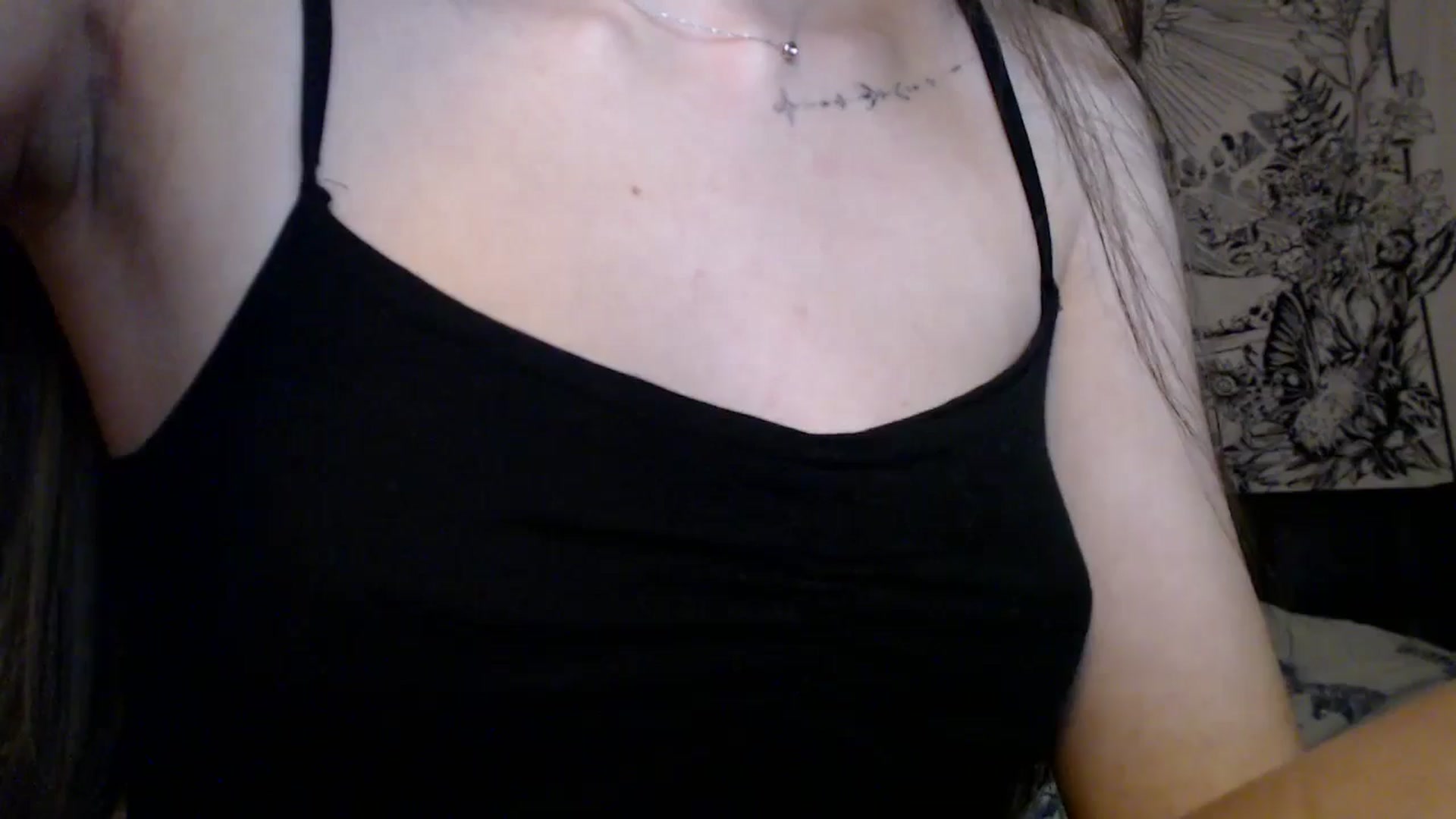 Gallery image thumbnail from ElsieF_'s myfreecams stream on, 01/26/2025, 16:55 image 11 of 20