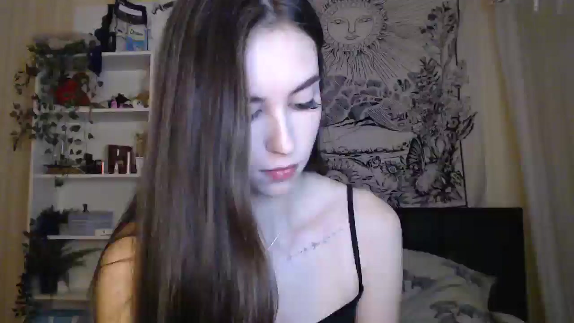 Gallery image thumbnail from ElsieF_'s myfreecams stream on, 01/26/2025, 17:33 image 2 of 20