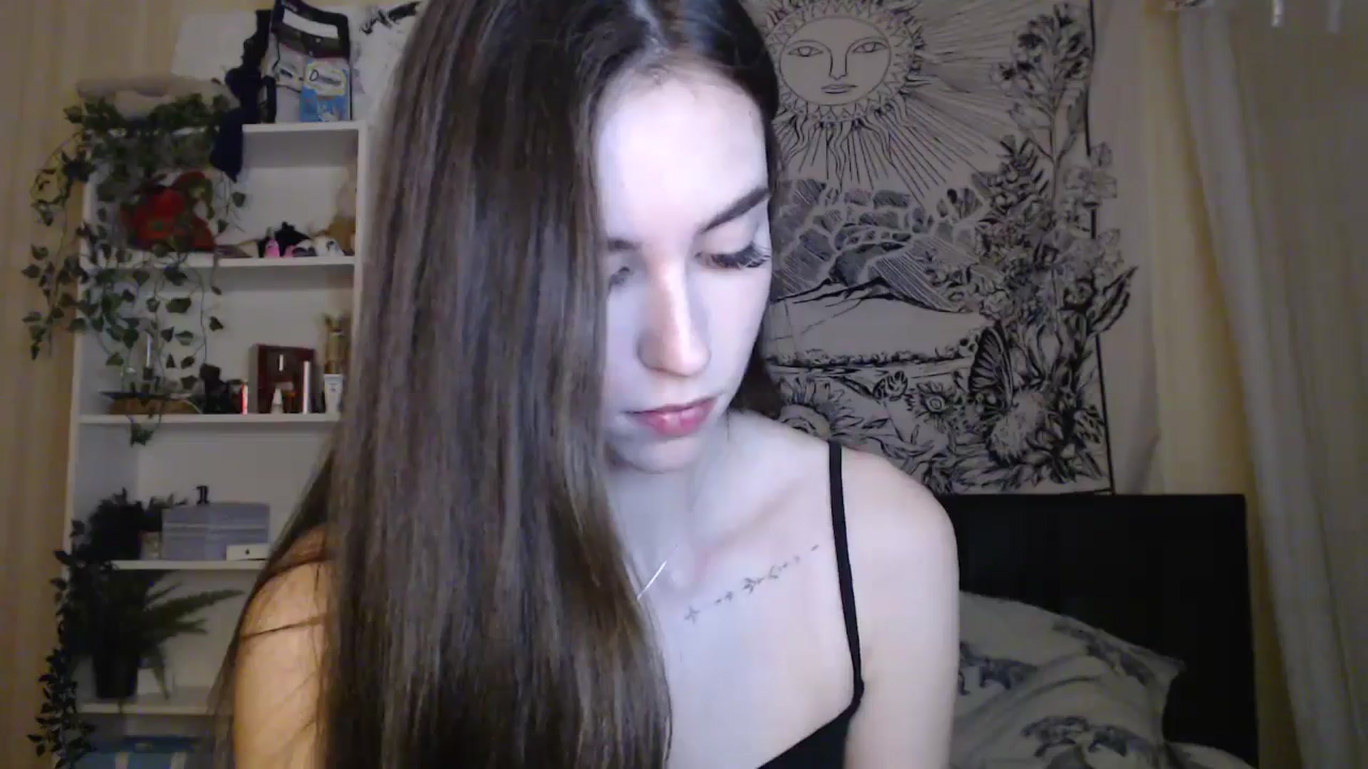 Gallery image thumbnail from ElsieF_'s myfreecams stream on, 01/26/2025, 17:33 image 3 of 20