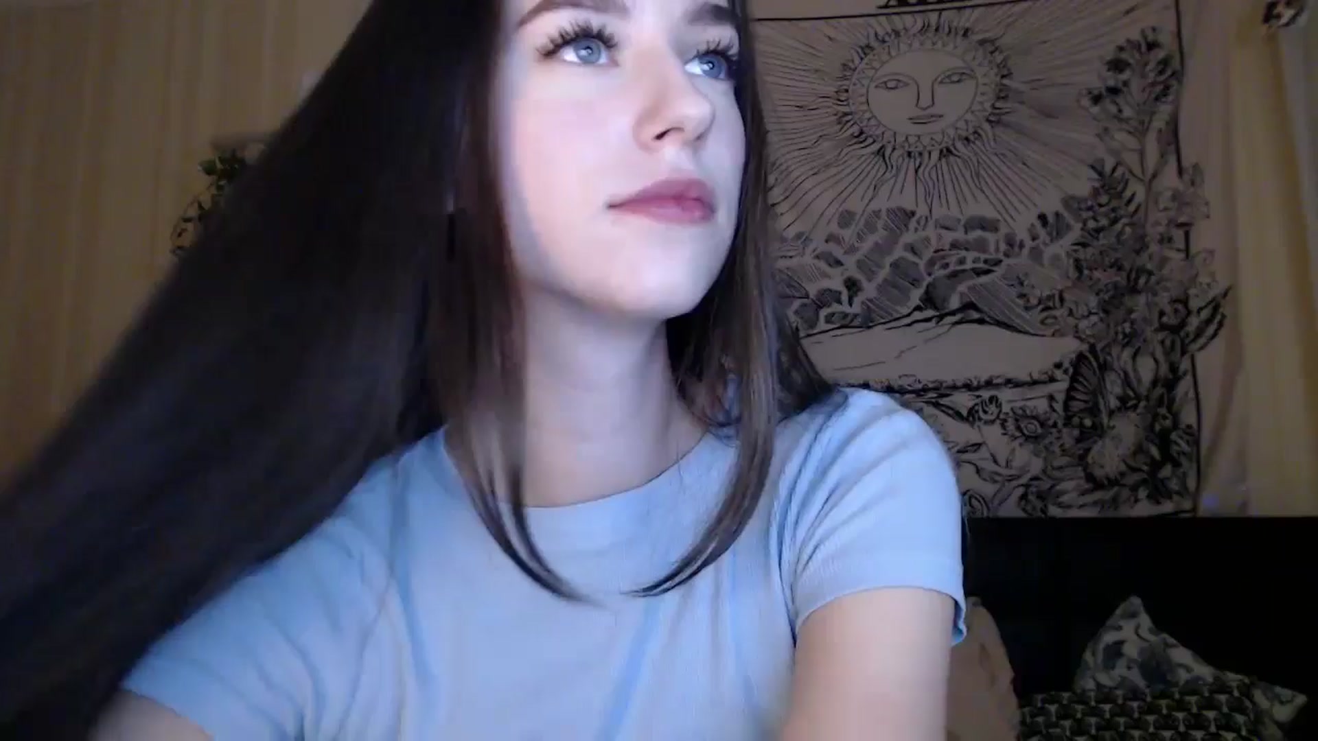 Gallery image thumbnail from ElsieF_'s myfreecams stream on, 02/04/2025, 16:20 image 7 of 20