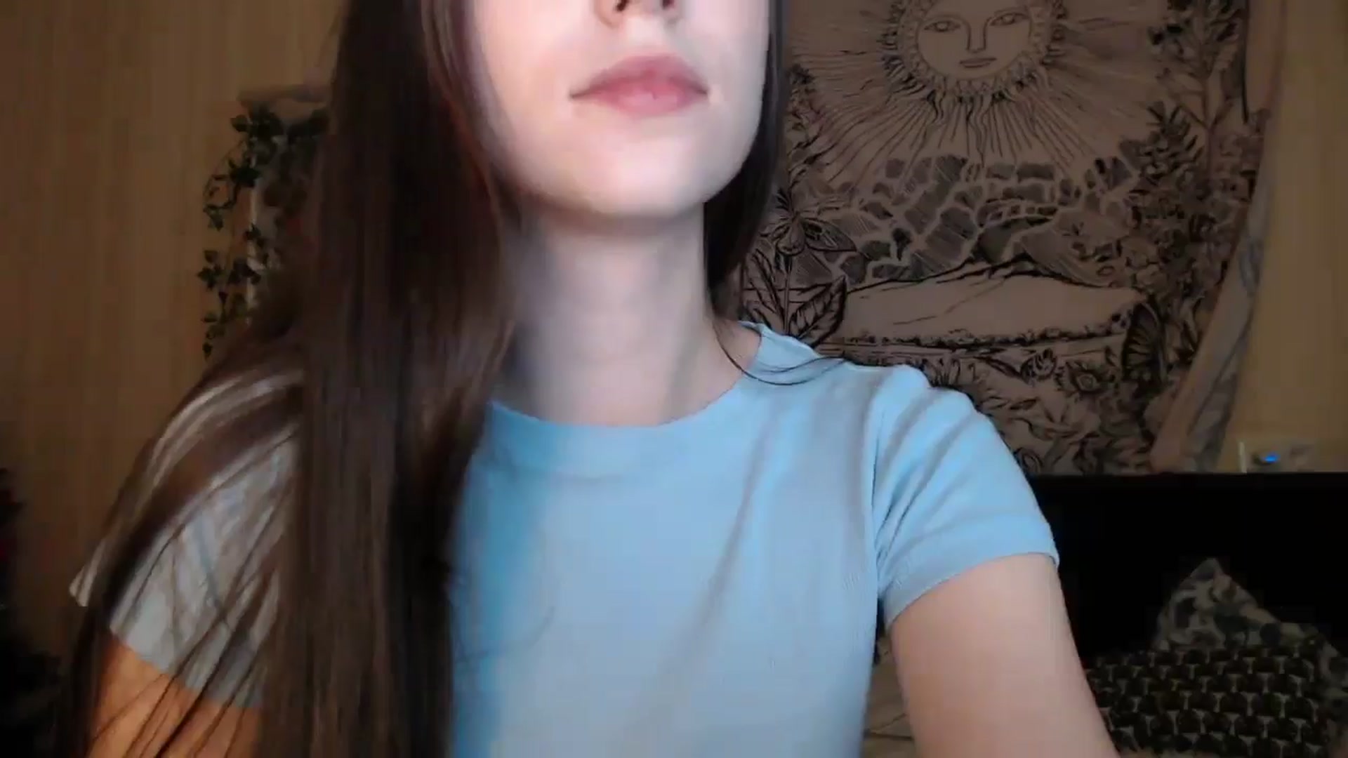 Gallery image thumbnail from ElsieF_'s myfreecams stream on, 02/04/2025, 18:31 image 19 of 20