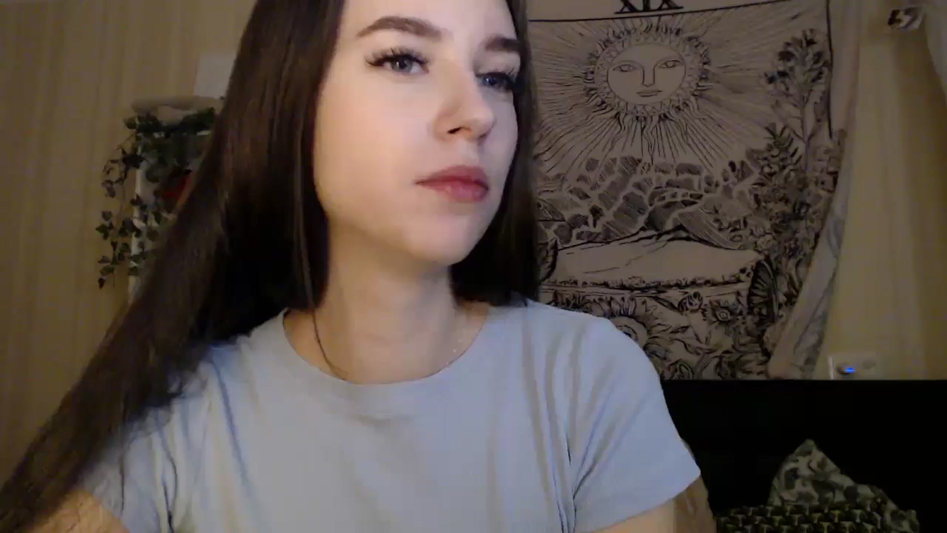 Gallery image thumbnail from ElsieF_'s myfreecams stream on, 02/04/2025, 19:51 image 6 of 20